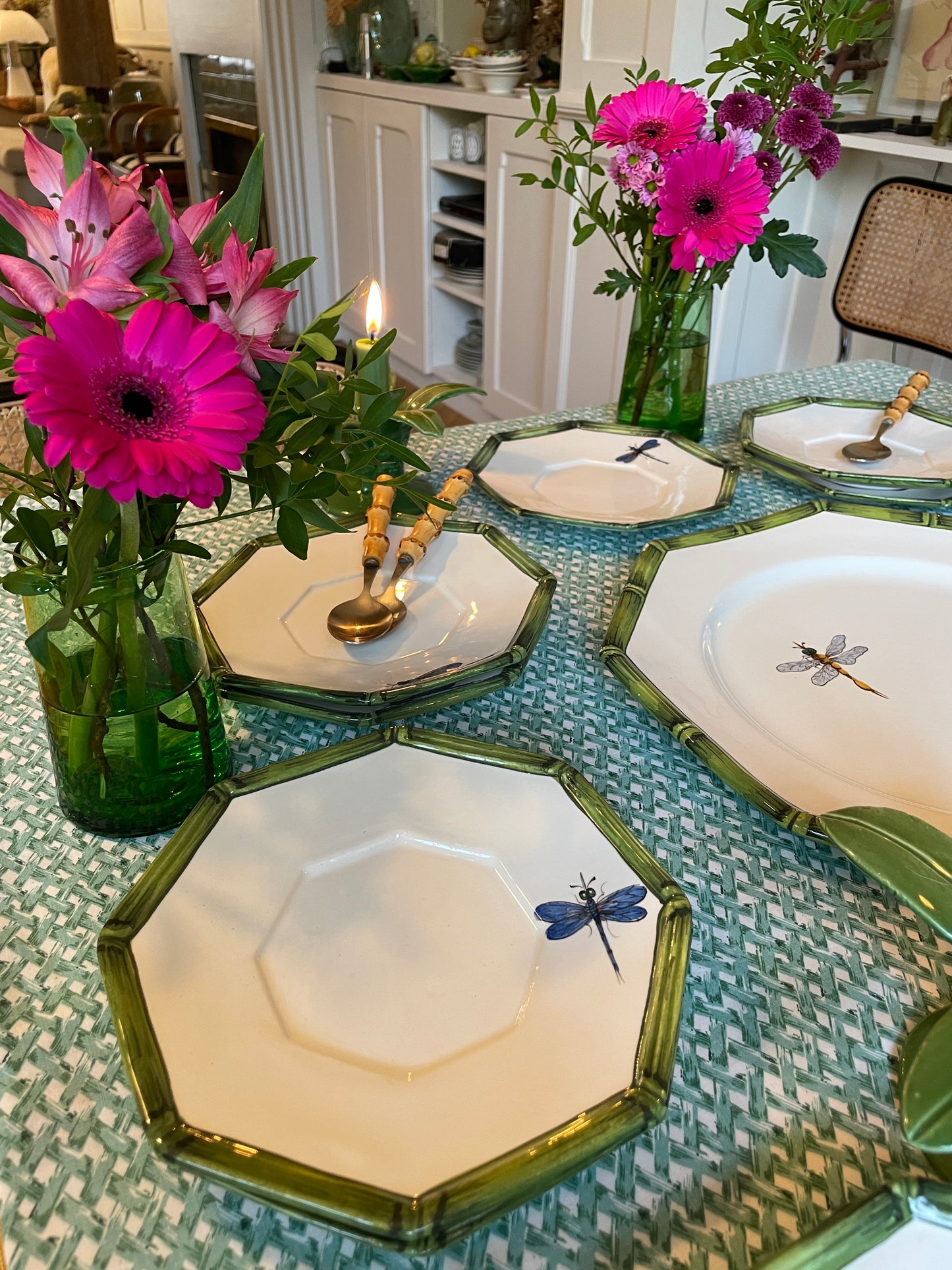 5 assiettes à dessert décor bambou et libellules Made in Italy