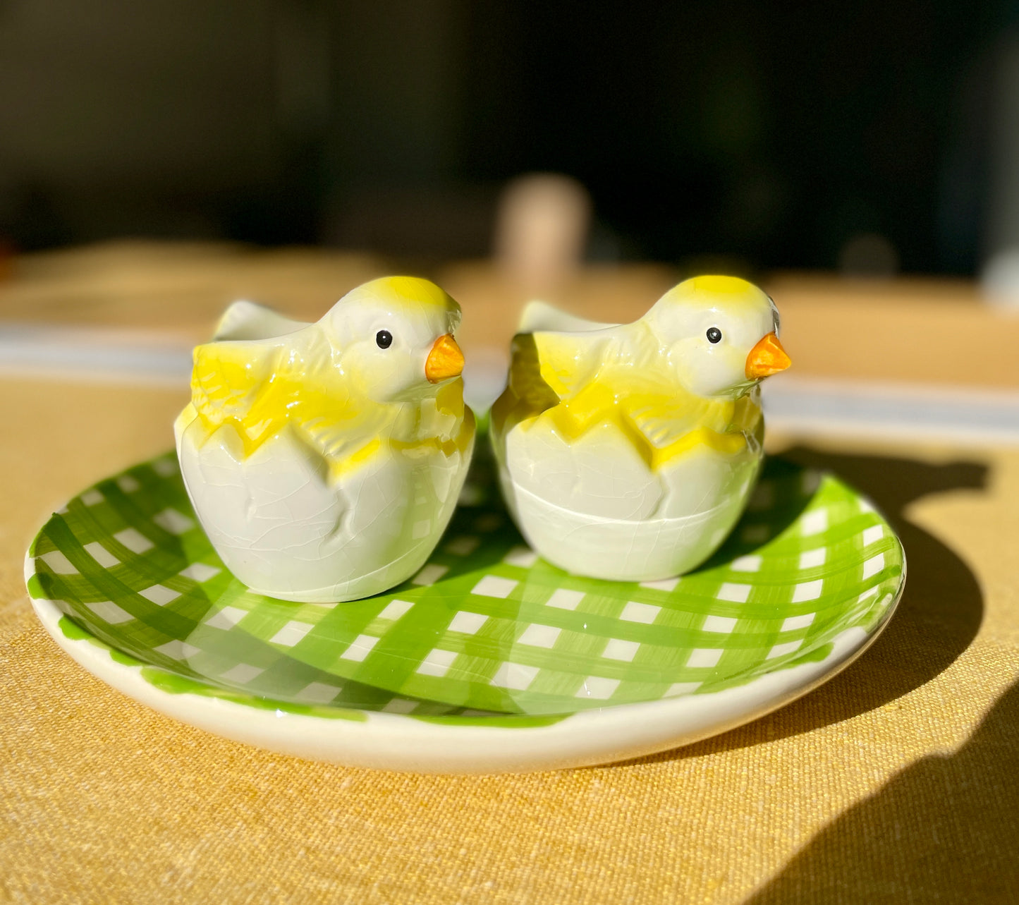 2 coquetiers poussin