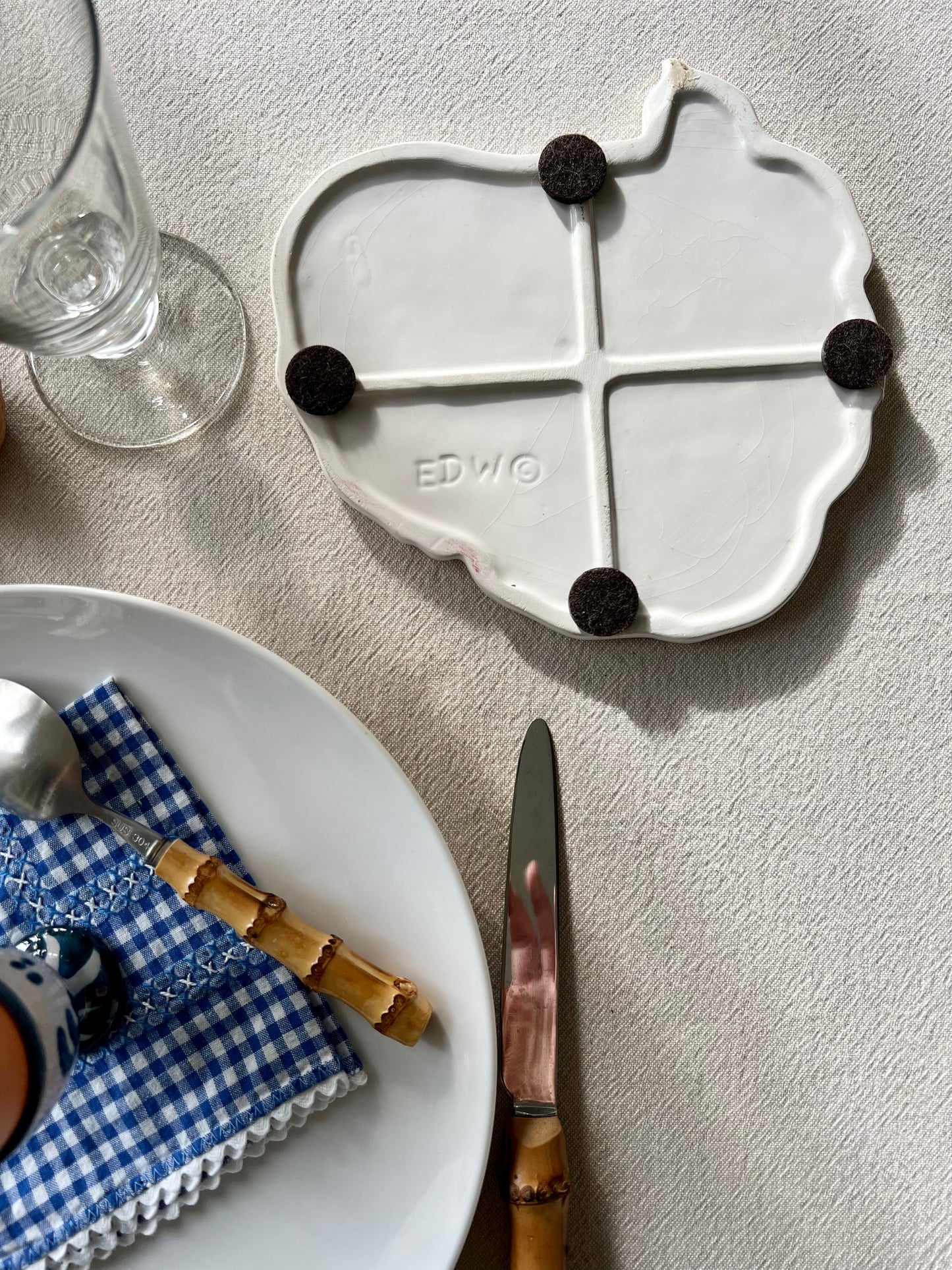 Dessous de plat poire