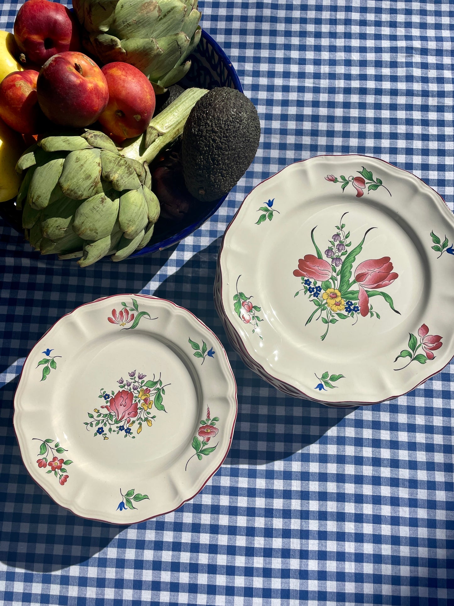 8 assiettes plates fleurs Luneville