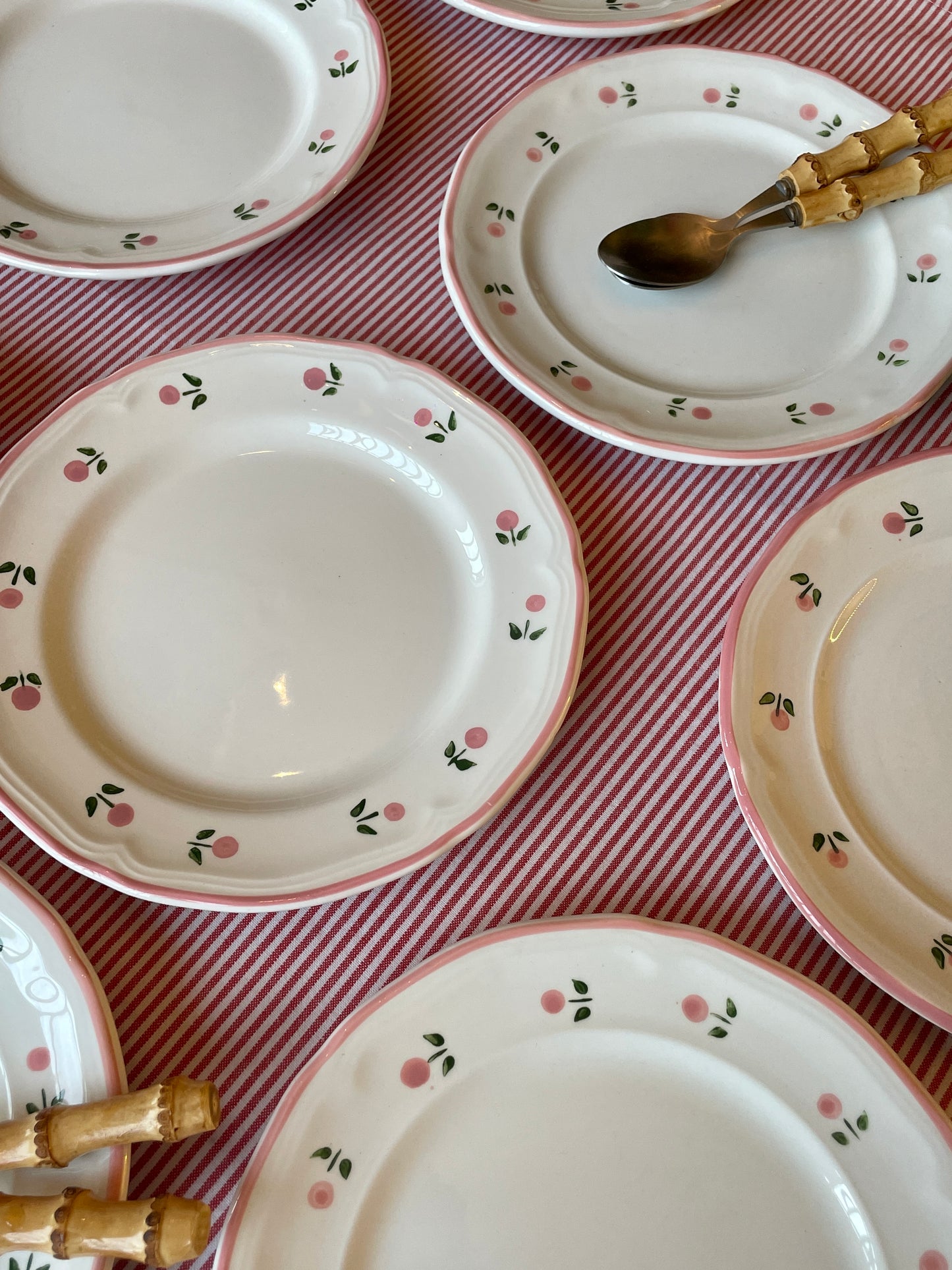 8 assiettes à dessert peintes à la main Made in Italy