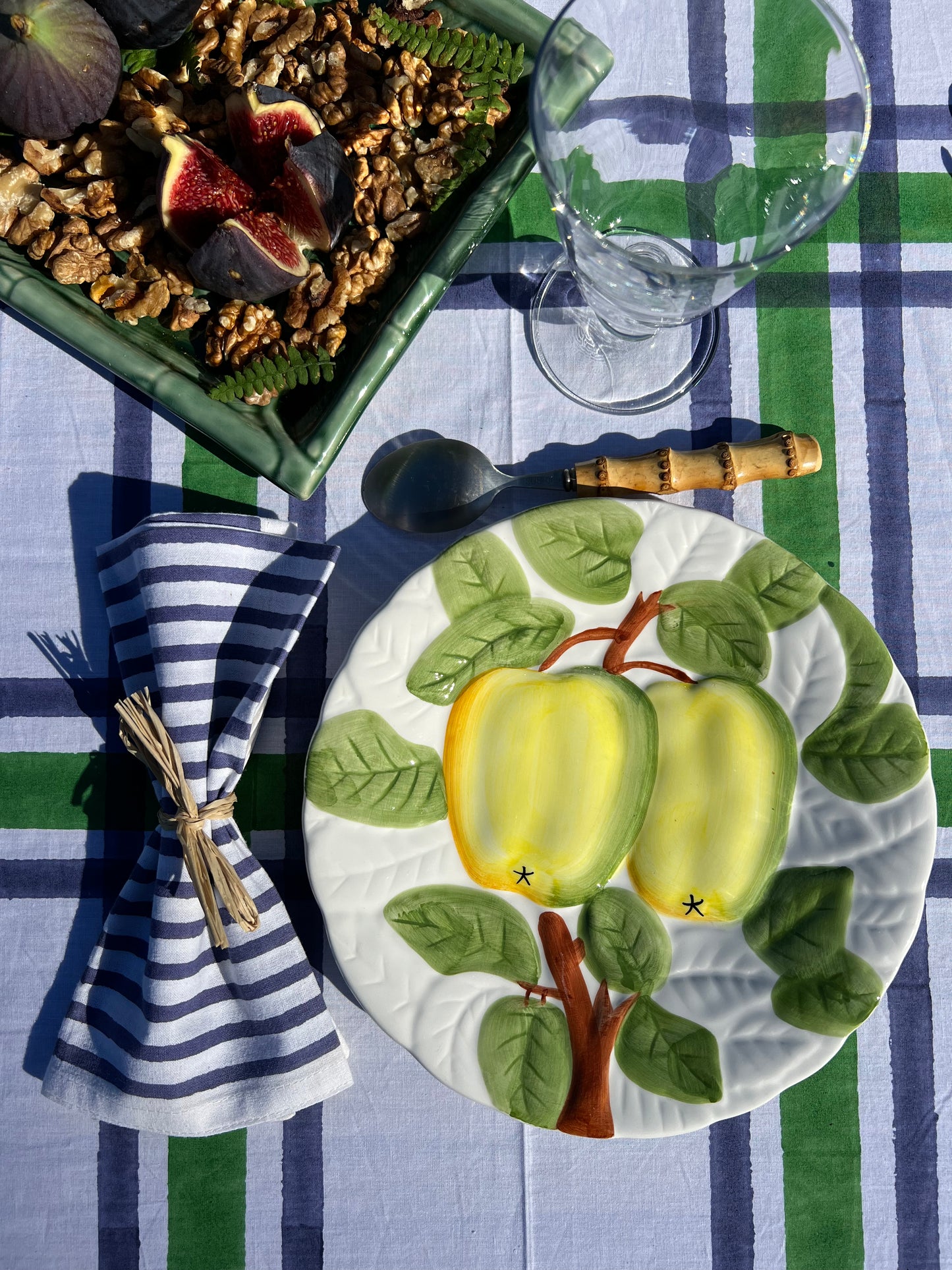 10 assiettes à dessert fruits