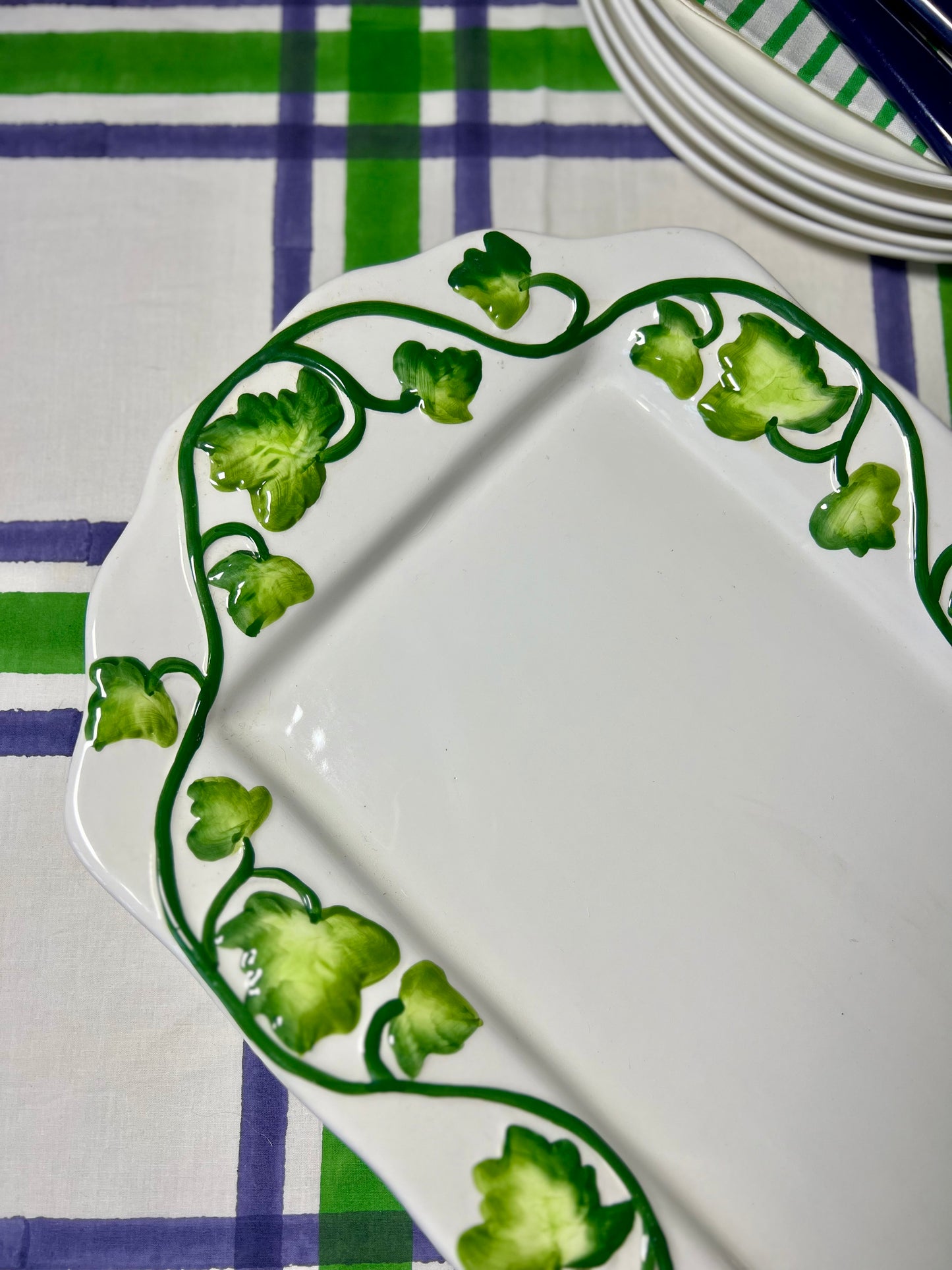 Grand plat vigne vierge