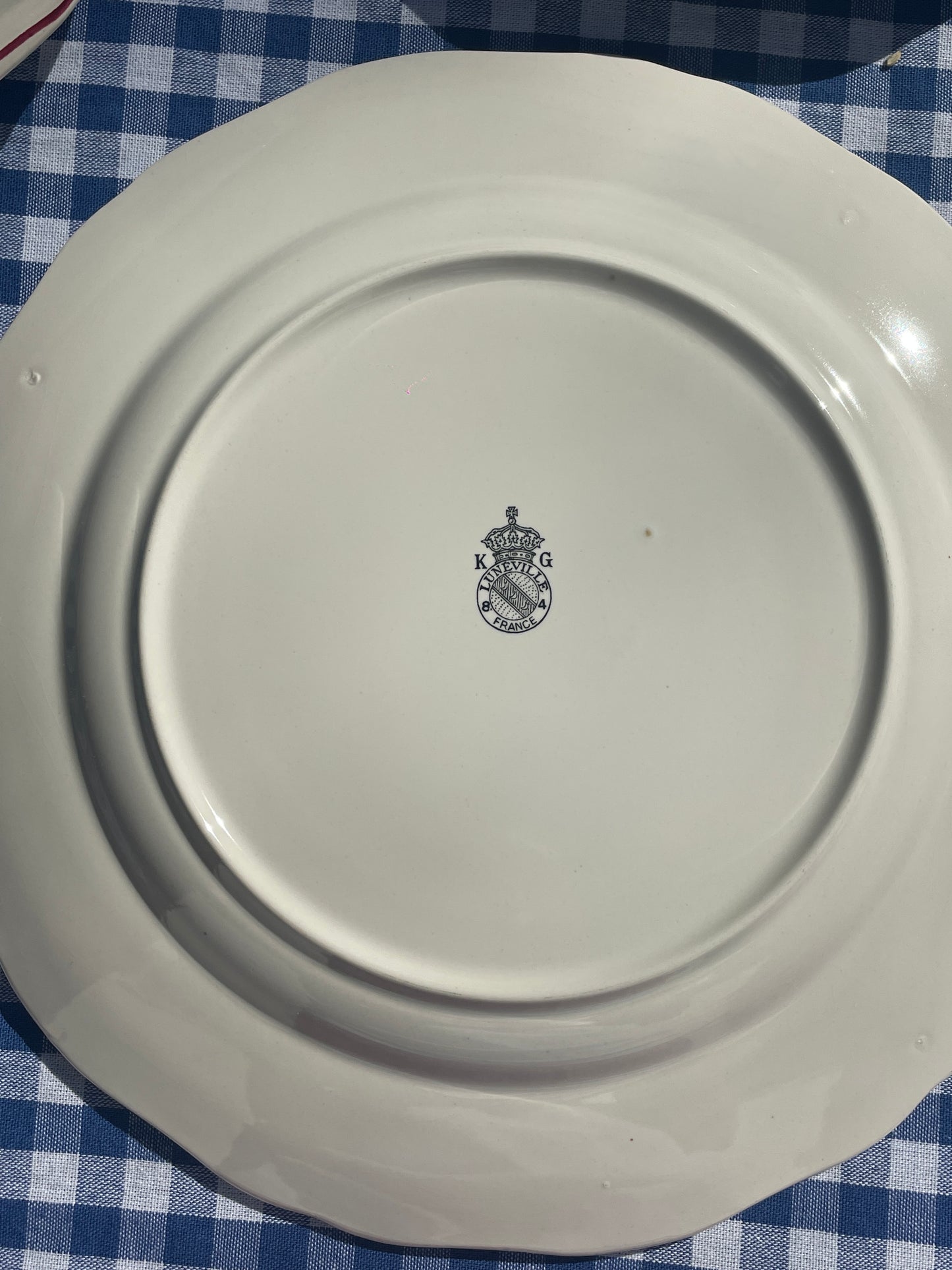 8 assiettes plates fleurs Luneville