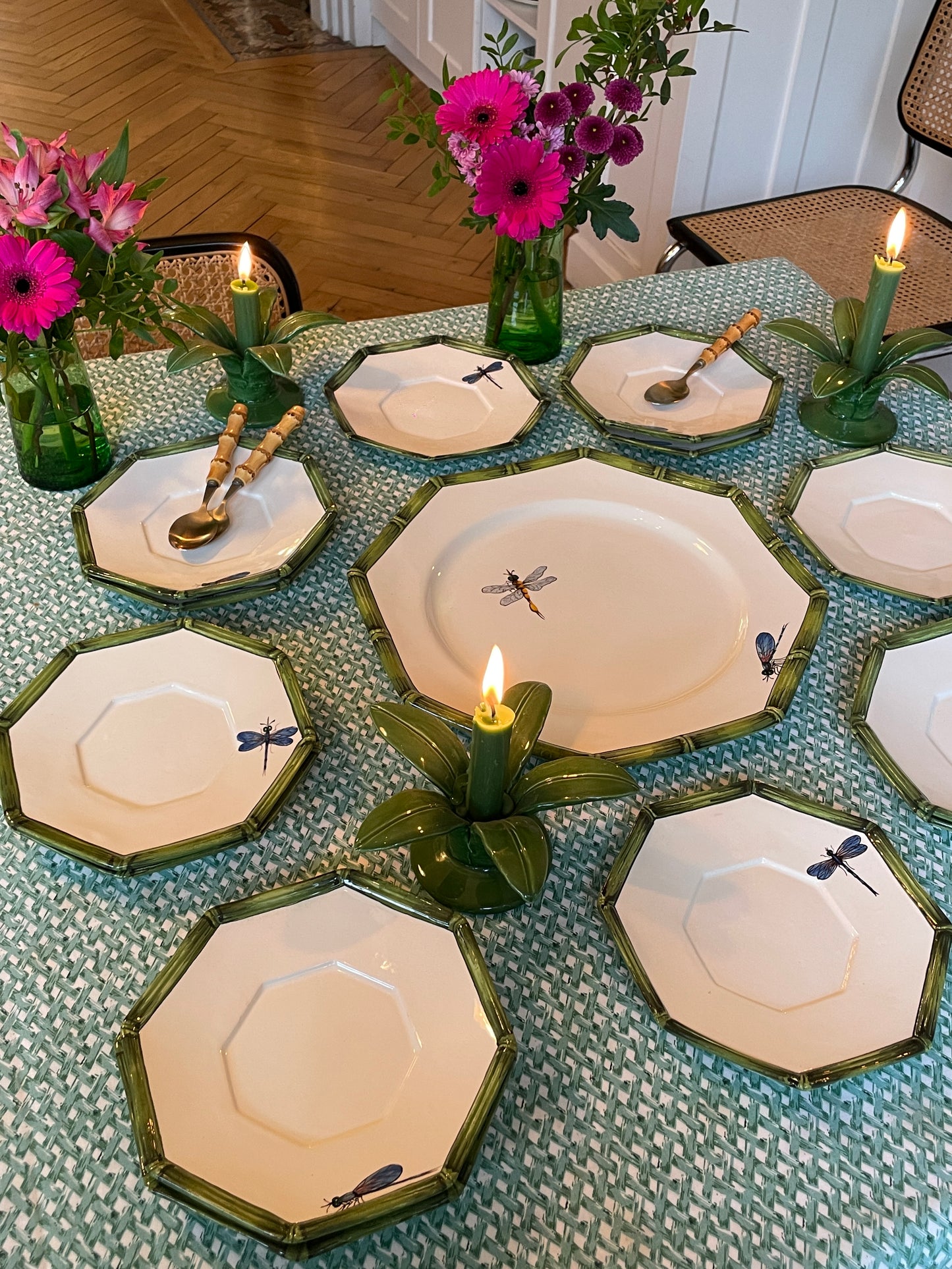 5 assiettes à dessert décor bambou et libellules Made in Italy