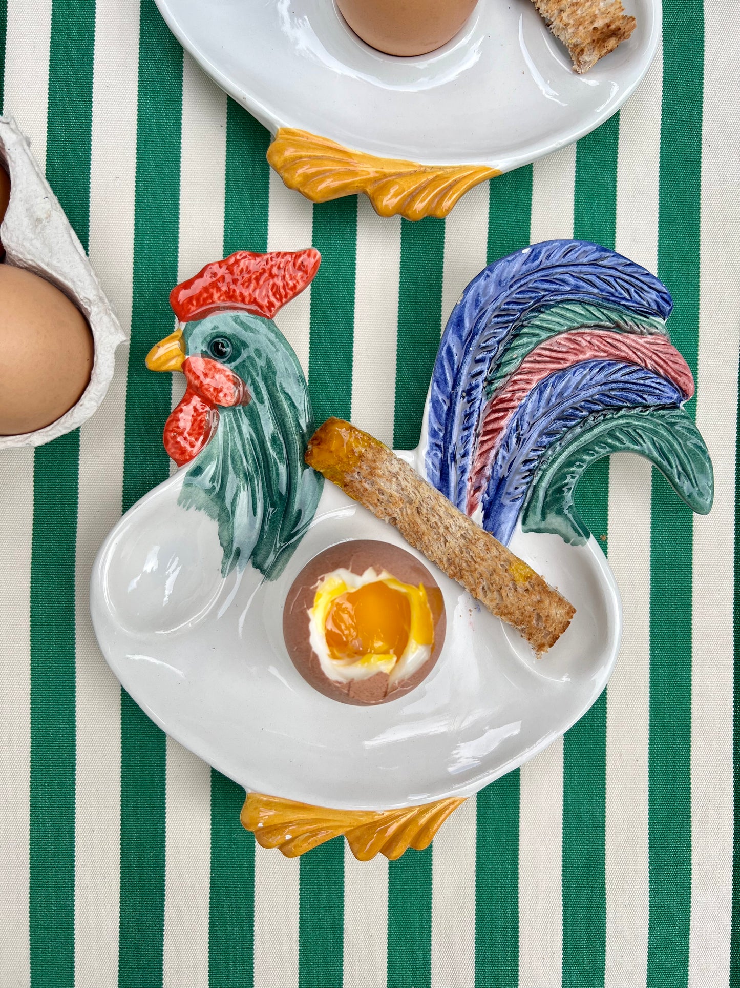 2 coquetiers coq