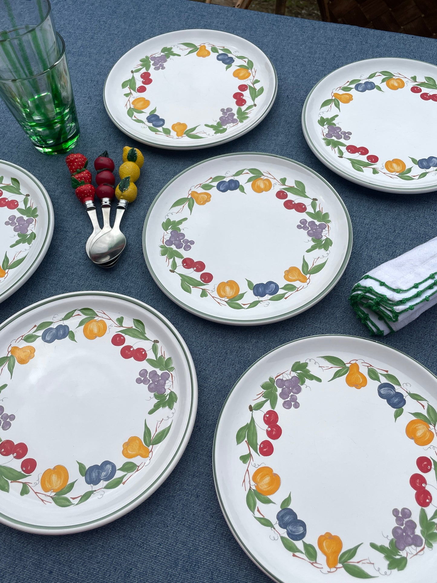6 assiettes à dessert fruits