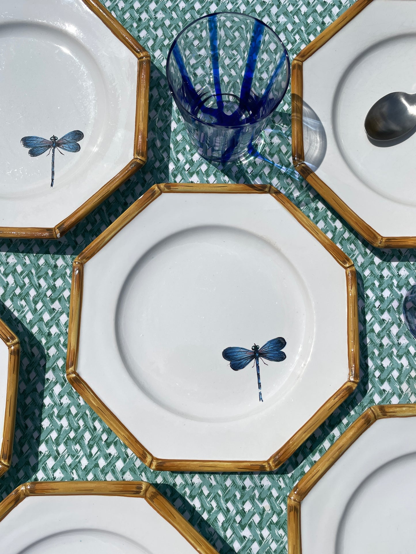 6 assiettes à dessert décor bambou et libellule