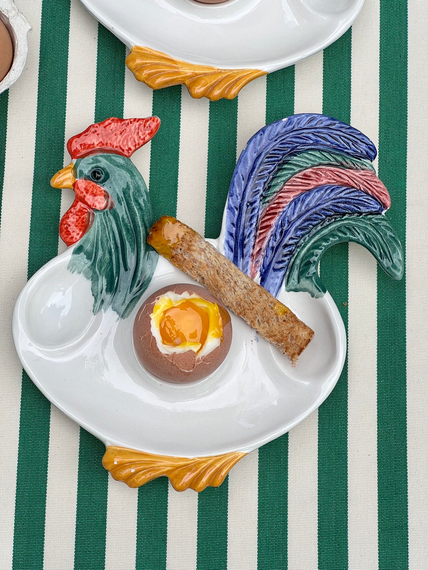 2 coquetiers coq