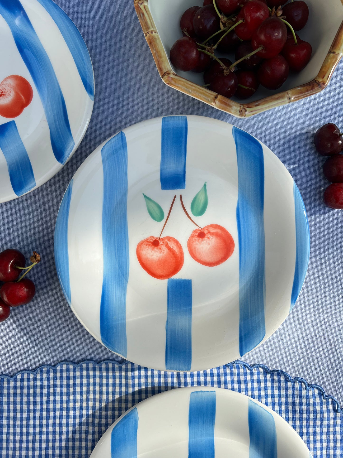 6 assiettes dessert cerises Made in Italy