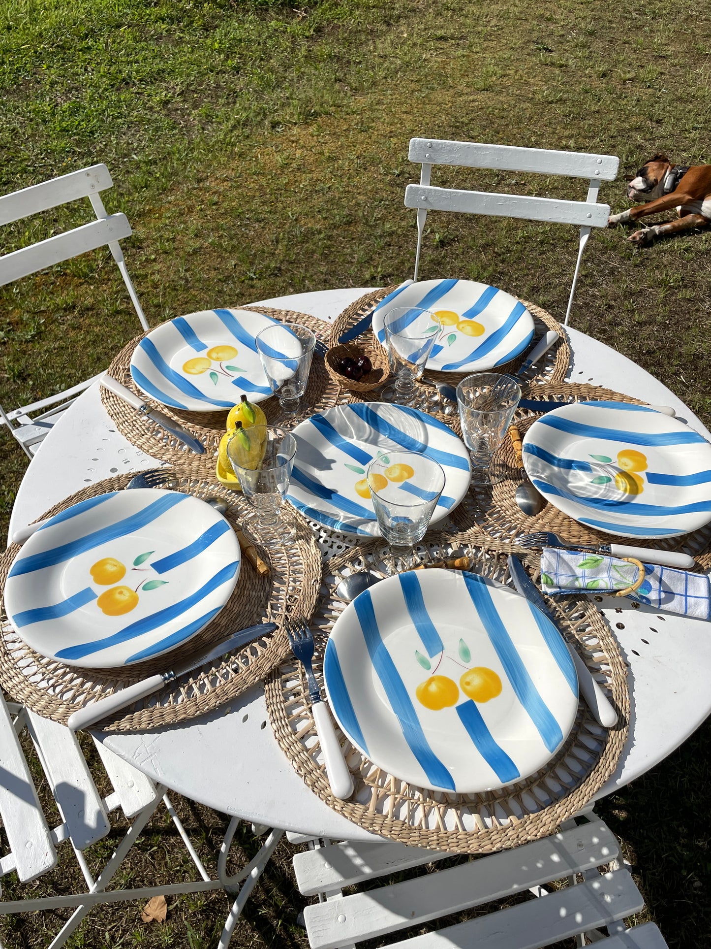6 assiettes plates décor rayures et fruits Made in Italy