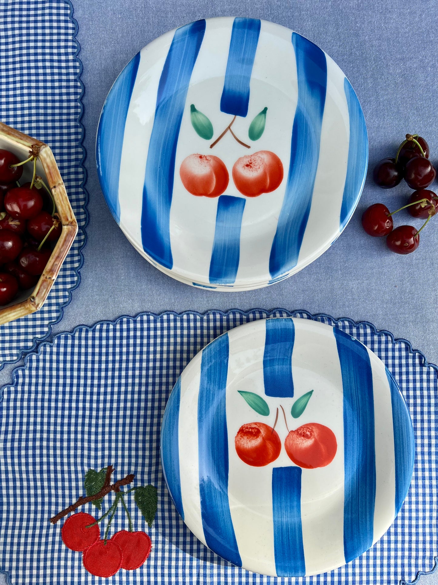 6 assiettes dessert cerises Made in Italy