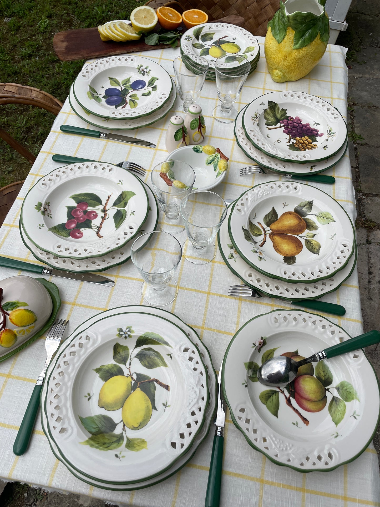 6 assiettes creuses décor fruits Made in Italy