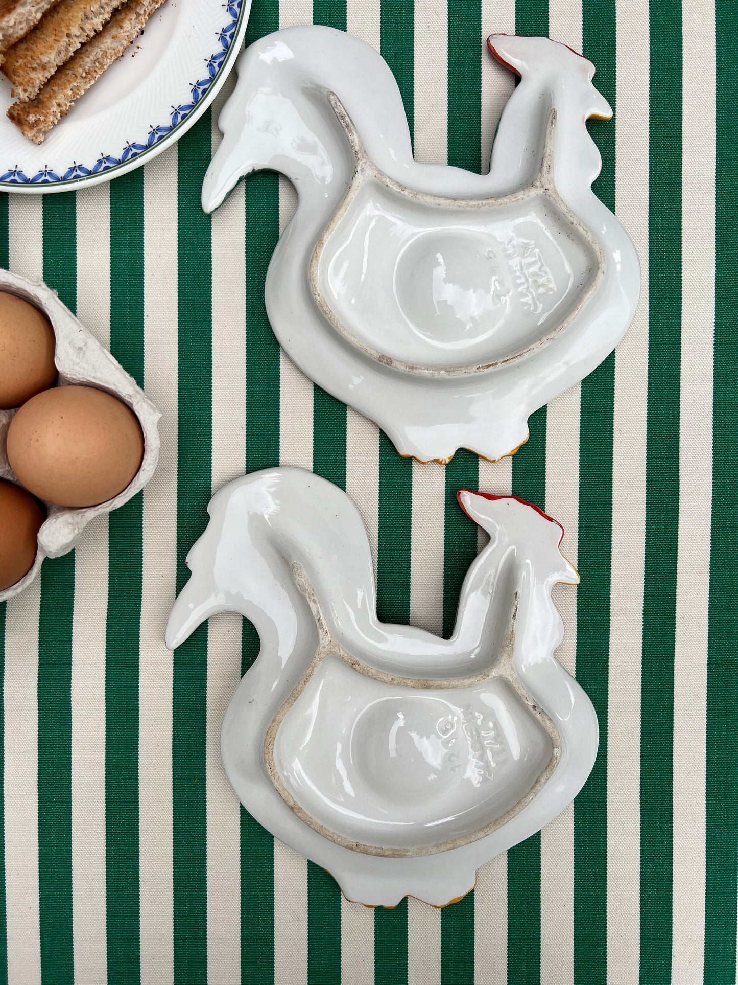2 coquetiers coq