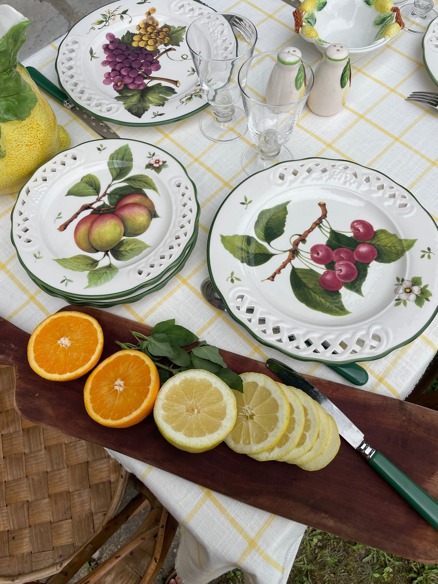 5 assiettes plates décor fruits Made in Italy