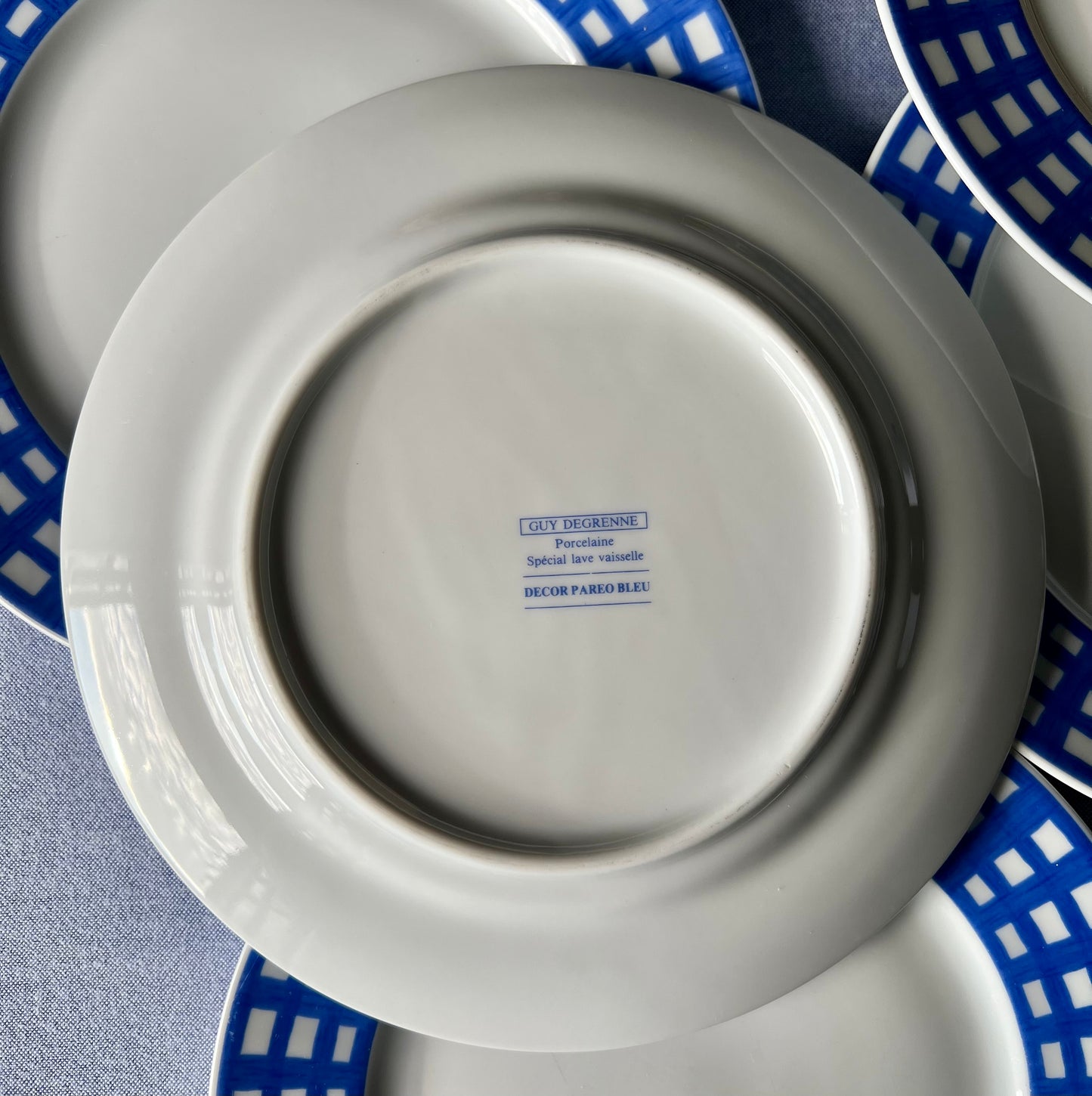 7 assiettes à dessert "Pareo bleu"