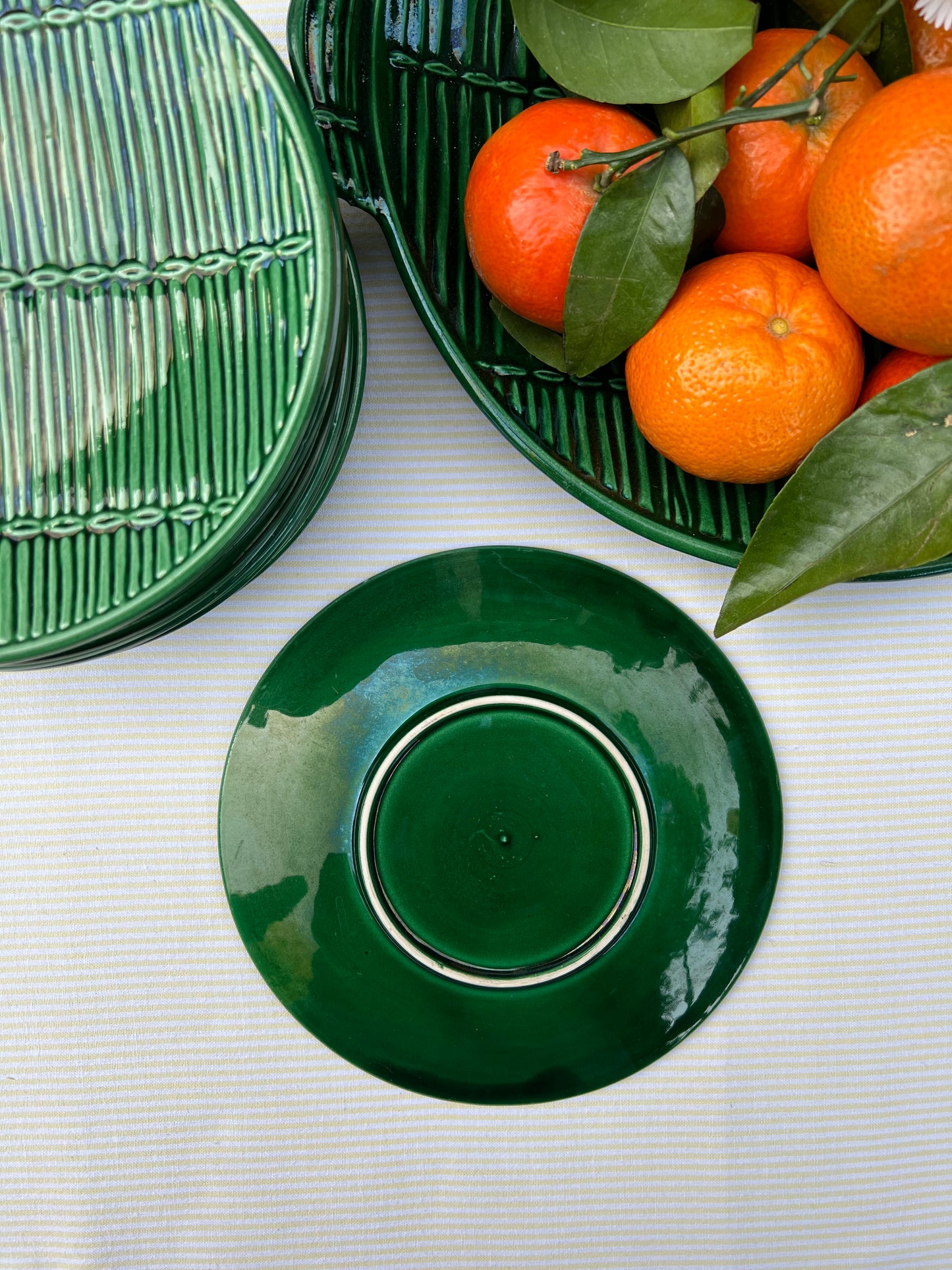 8 assiettes et 1 plat décor Paille