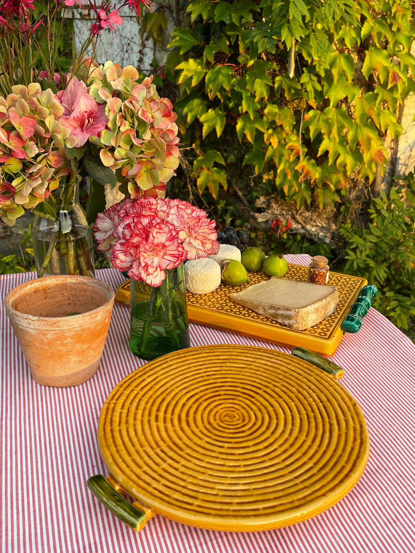 Plateau fromage/Plat rond effet paille