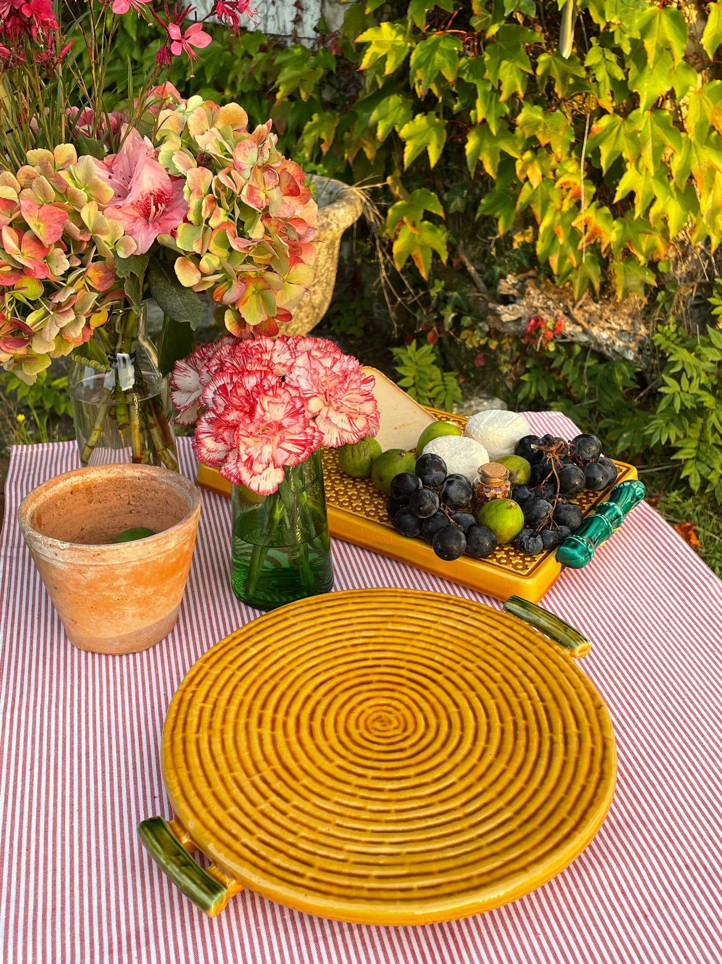 Plateau fromage/Plat rond effet paille