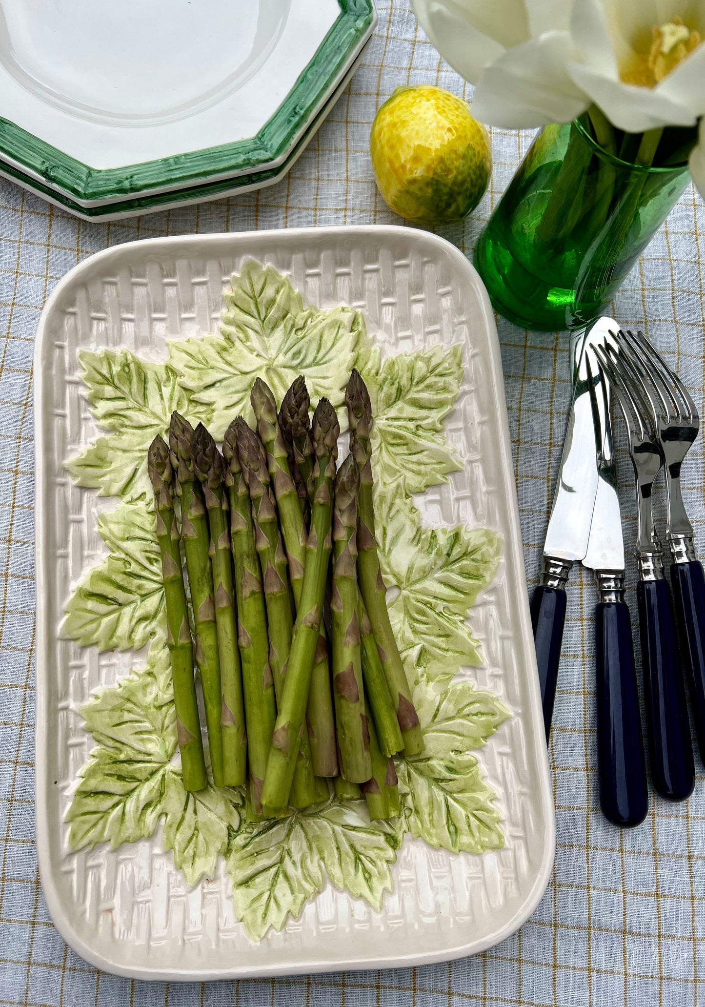 Plat céramique vigne vierge