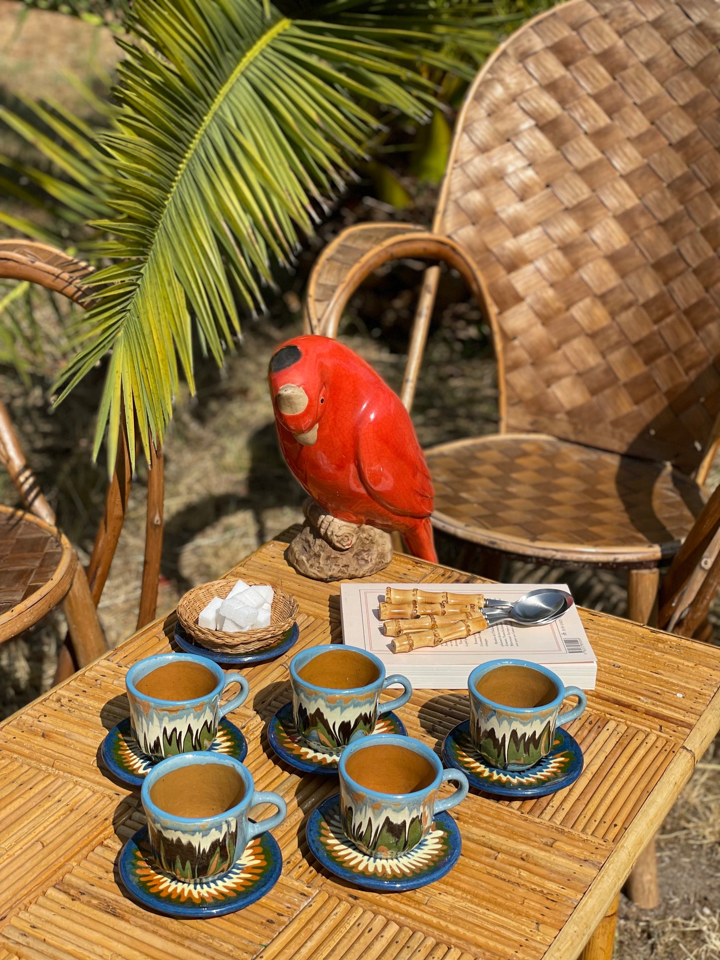 5 tasses à café peintes à la main
