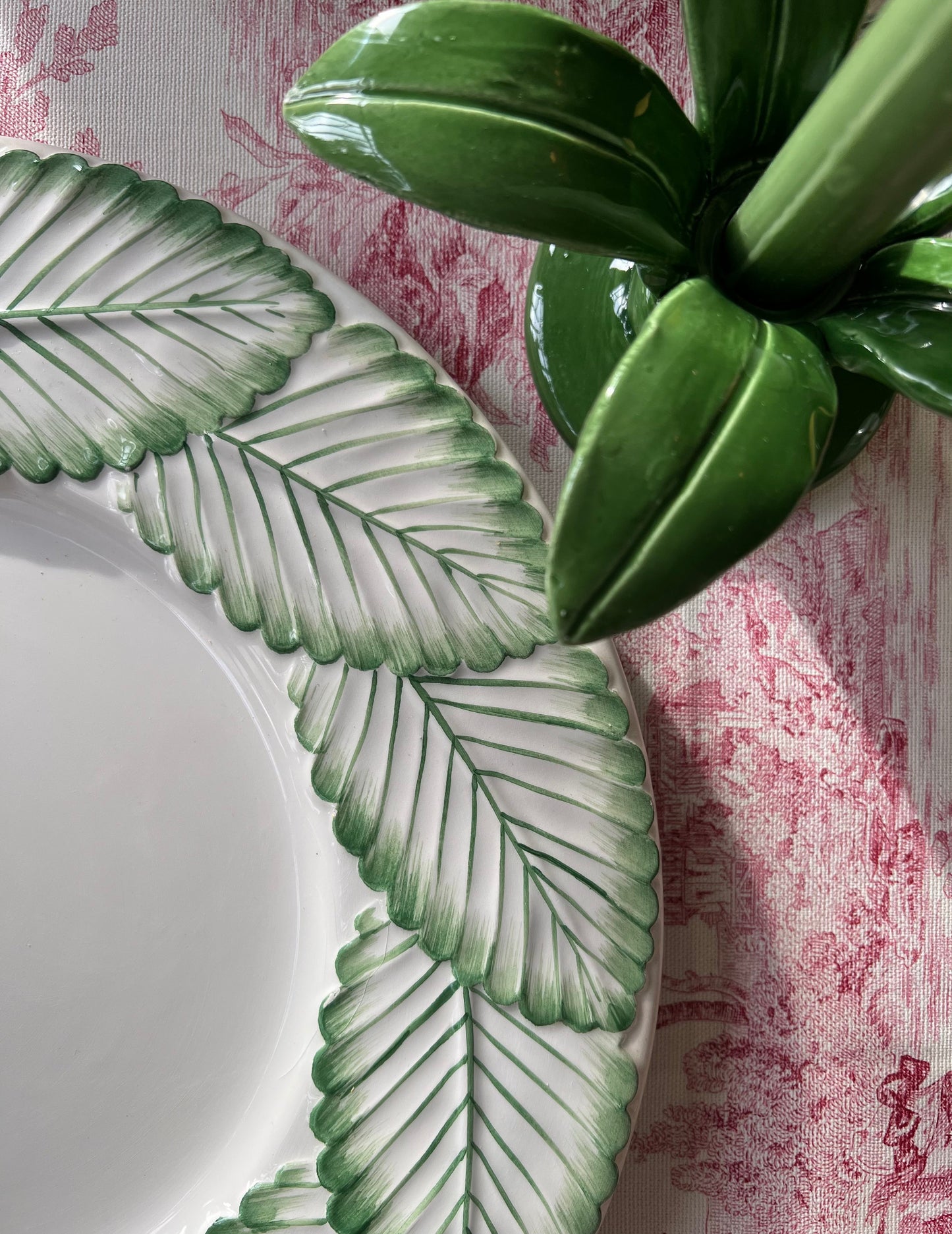 12 assiettes de présentation (vendues par 6) Made in Italy