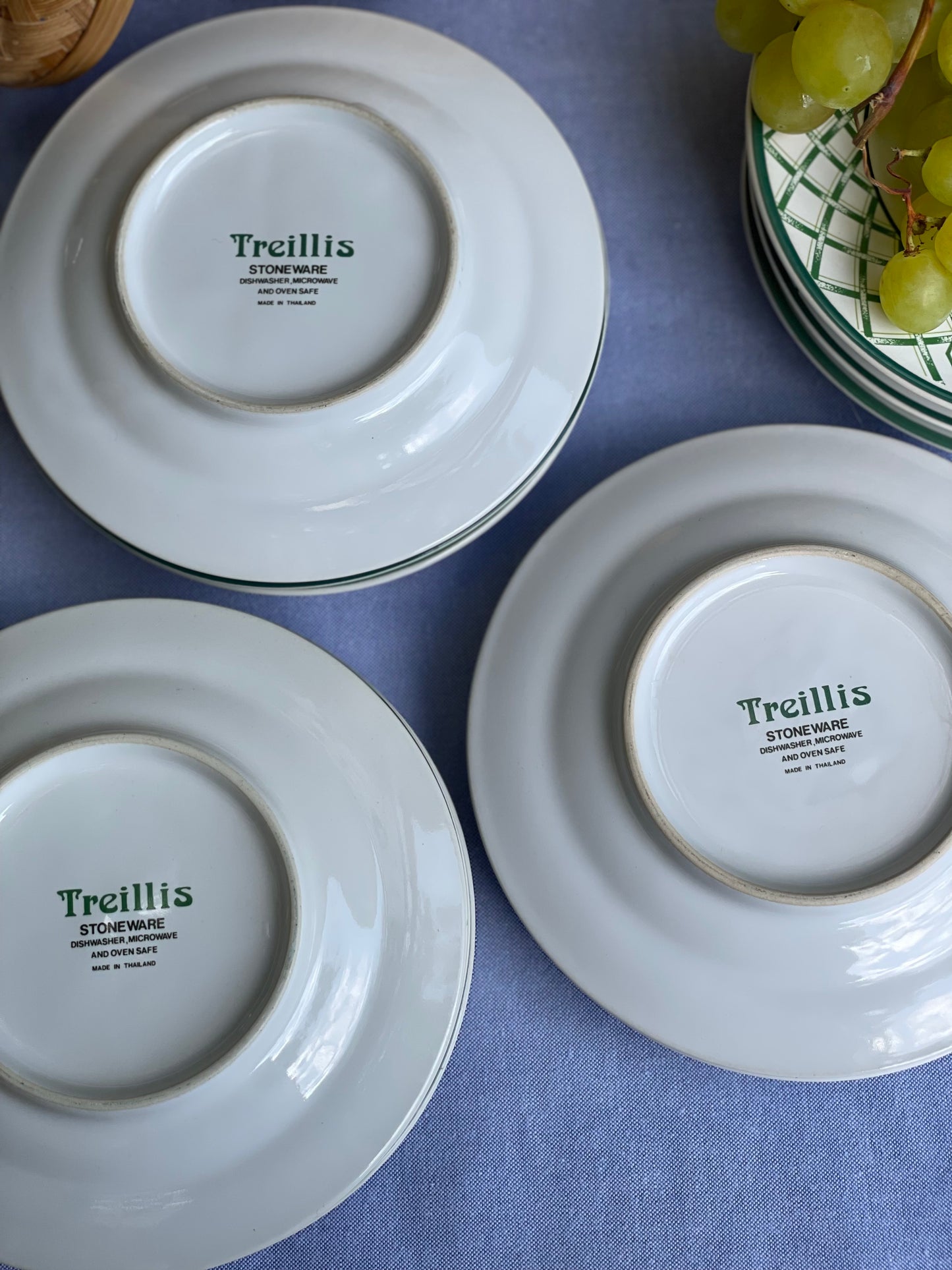 9 coupelles à pain/sous-tasses fruits