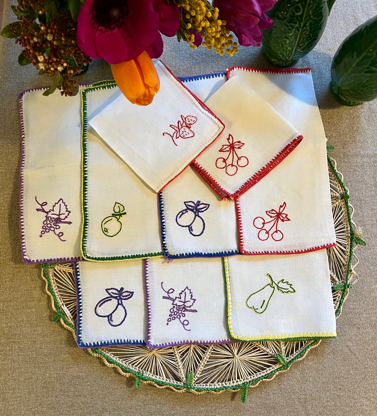 9 Serviettes de table fruits