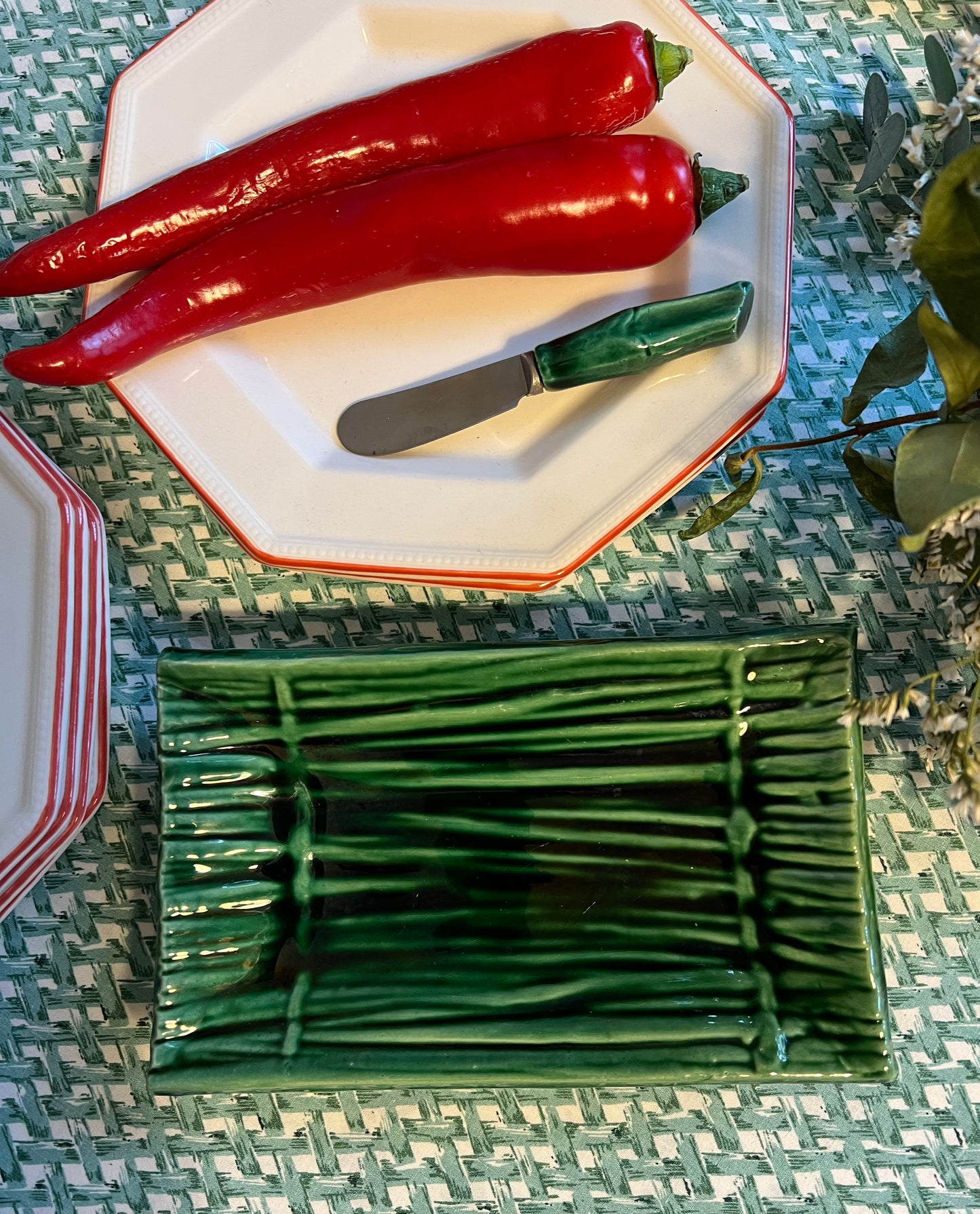 Beurrier et couteau vert effet paille