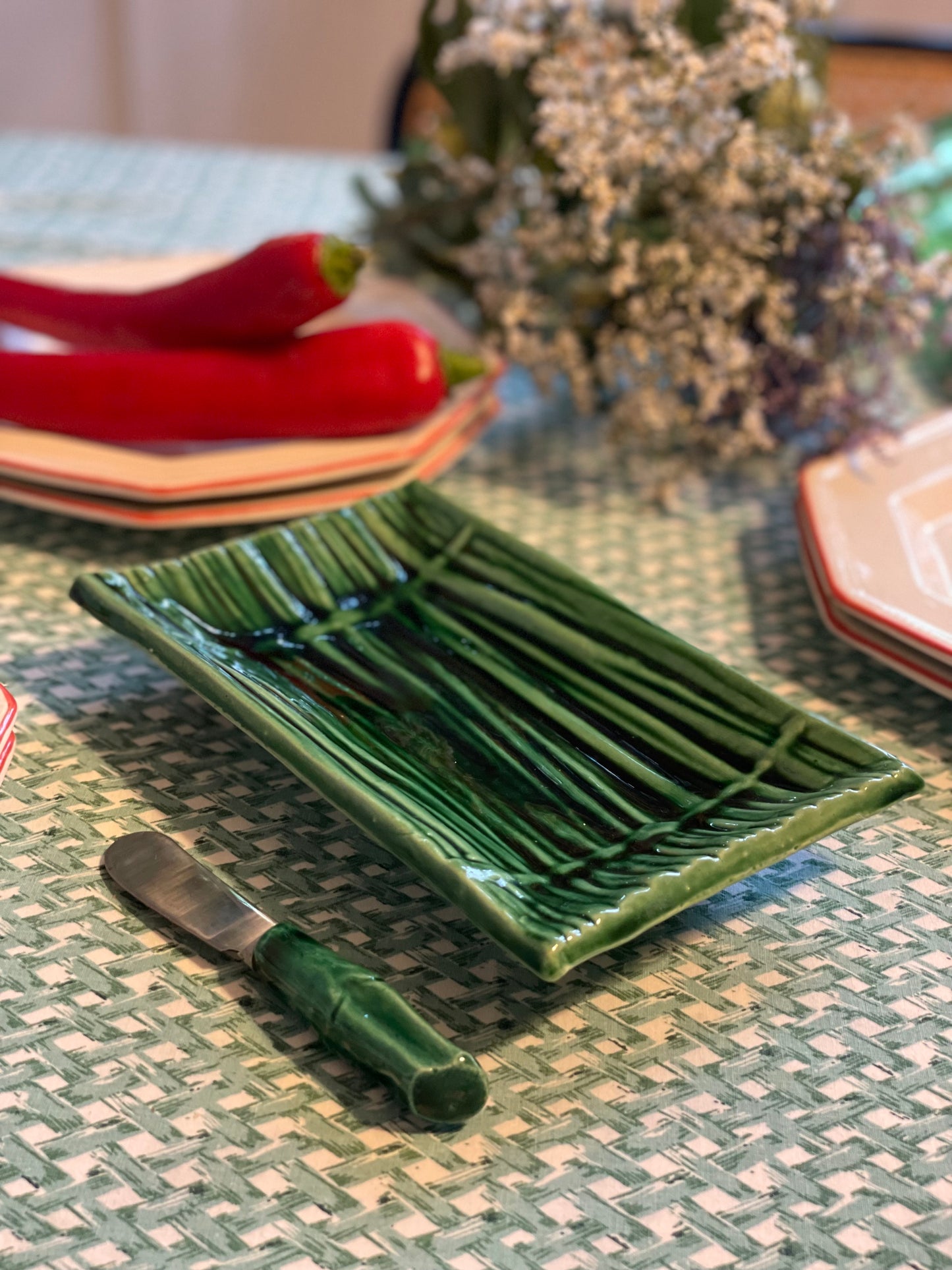 Beurrier et couteau vert effet paille