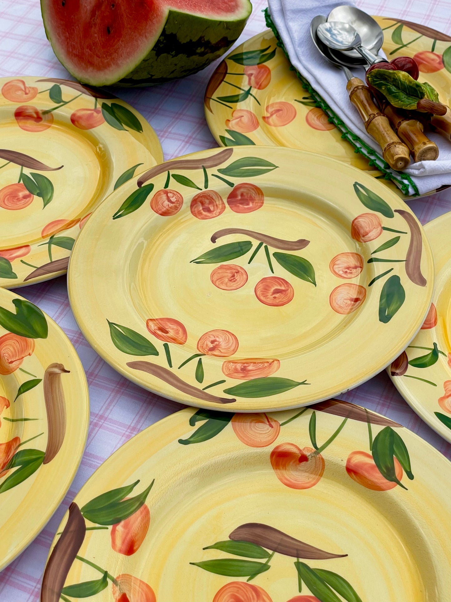 6 assiettes à dessert cerises Made in Italy