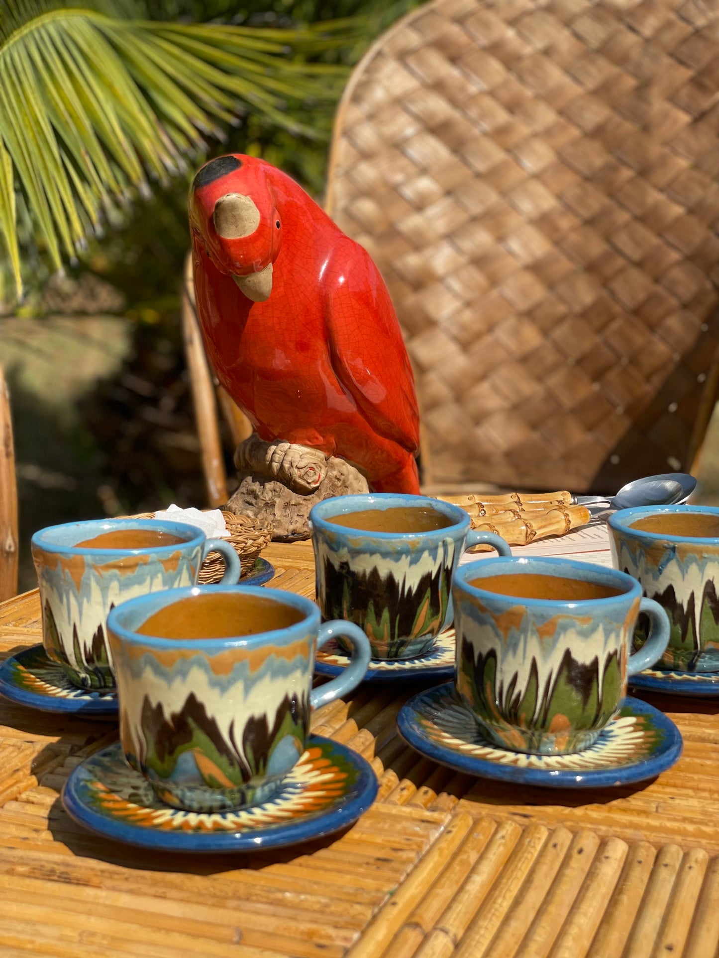 5 tasses à café peintes à la main