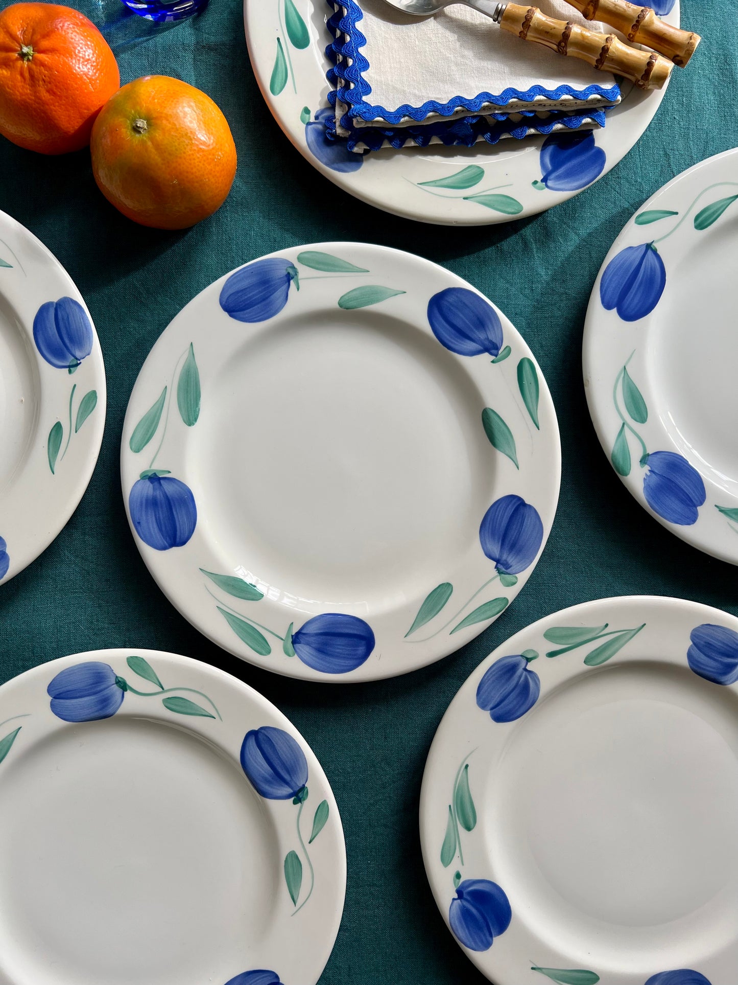 10 assiettes à dessert prunes Made in Italy