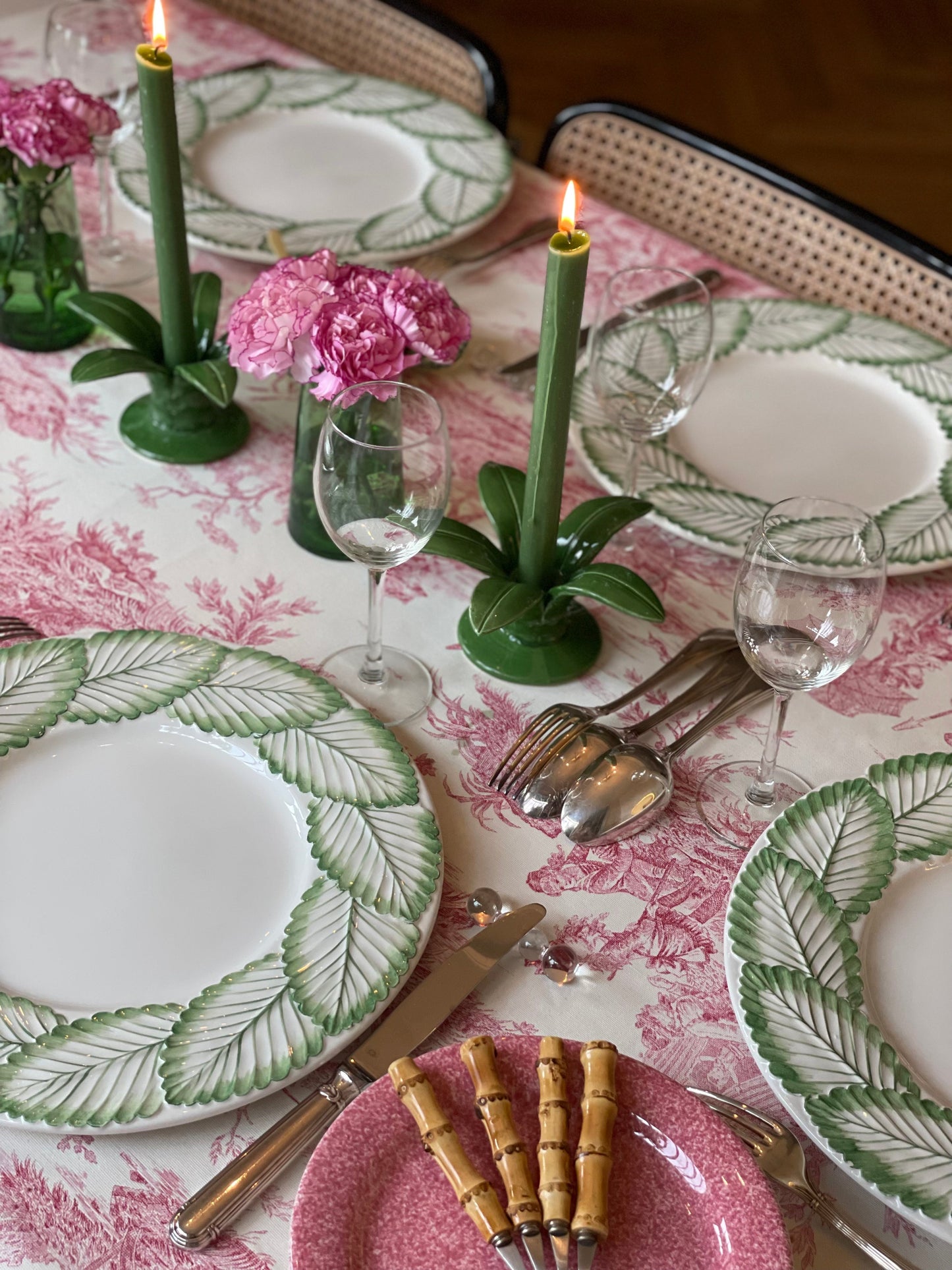 12 assiettes de présentation (vendues par 6) Made in Italy
