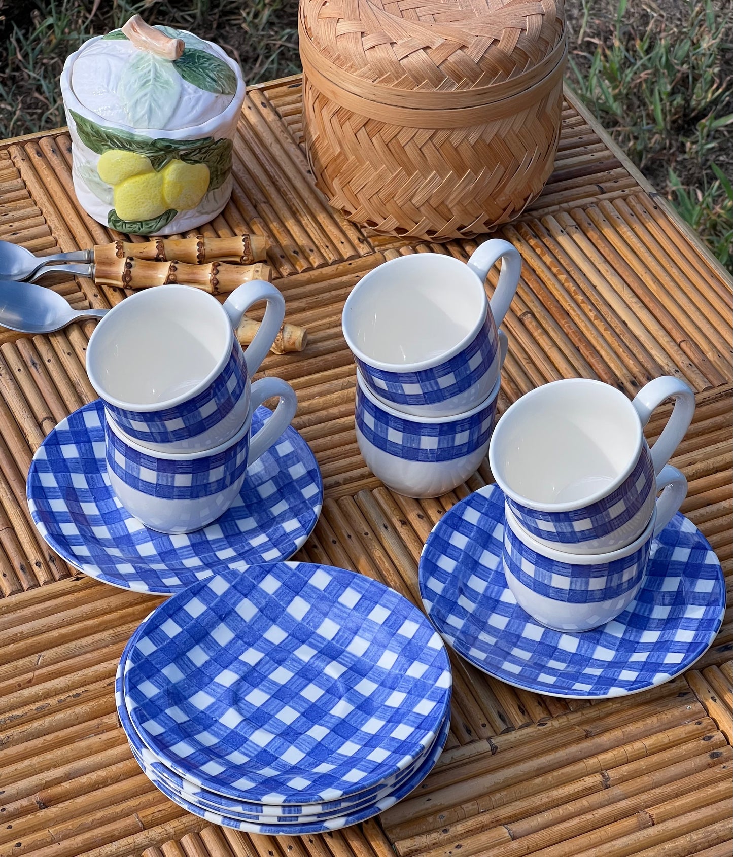 6 tasses à café vichy