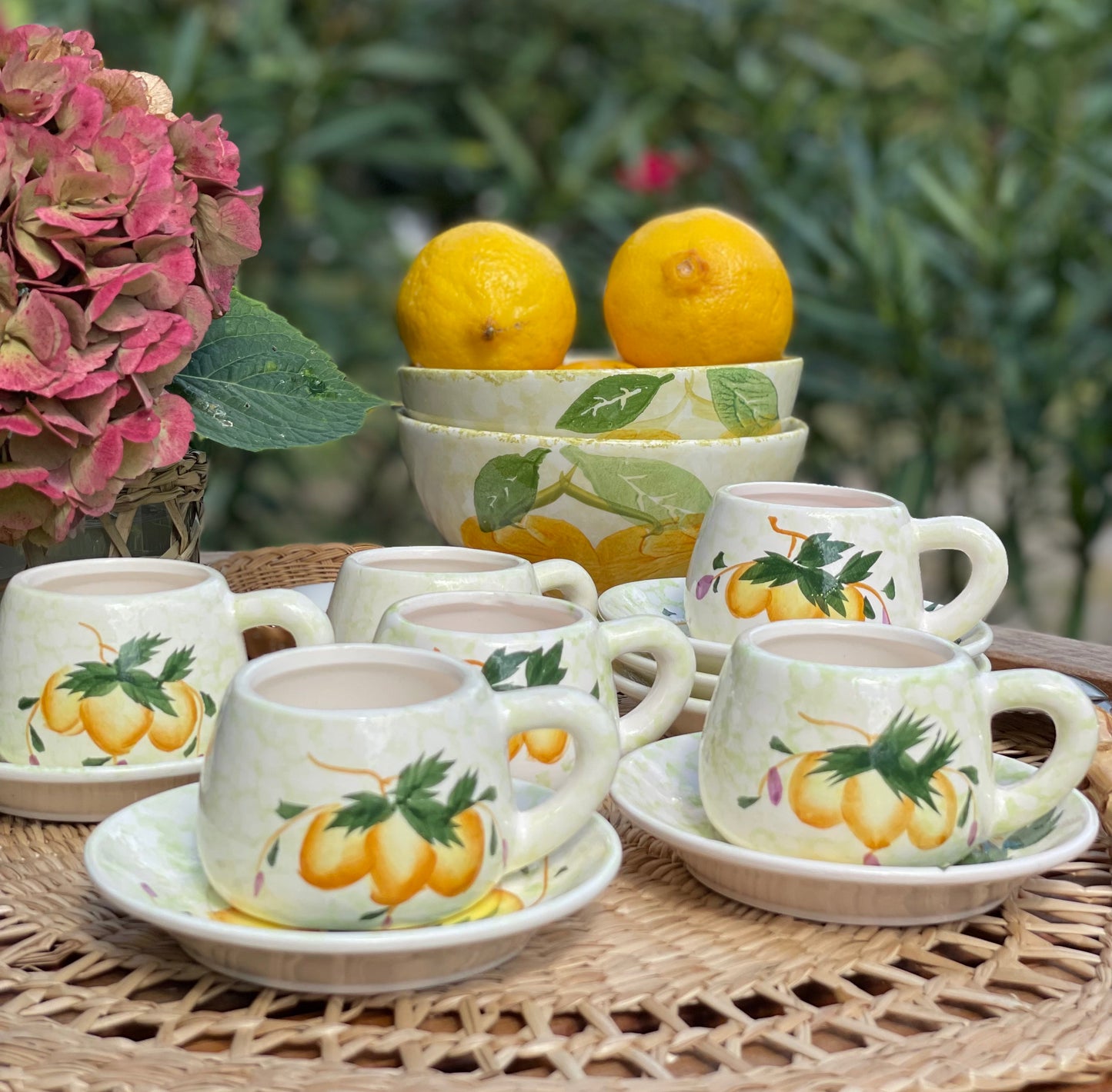 10 tasses à expresso citrons Made in Italy