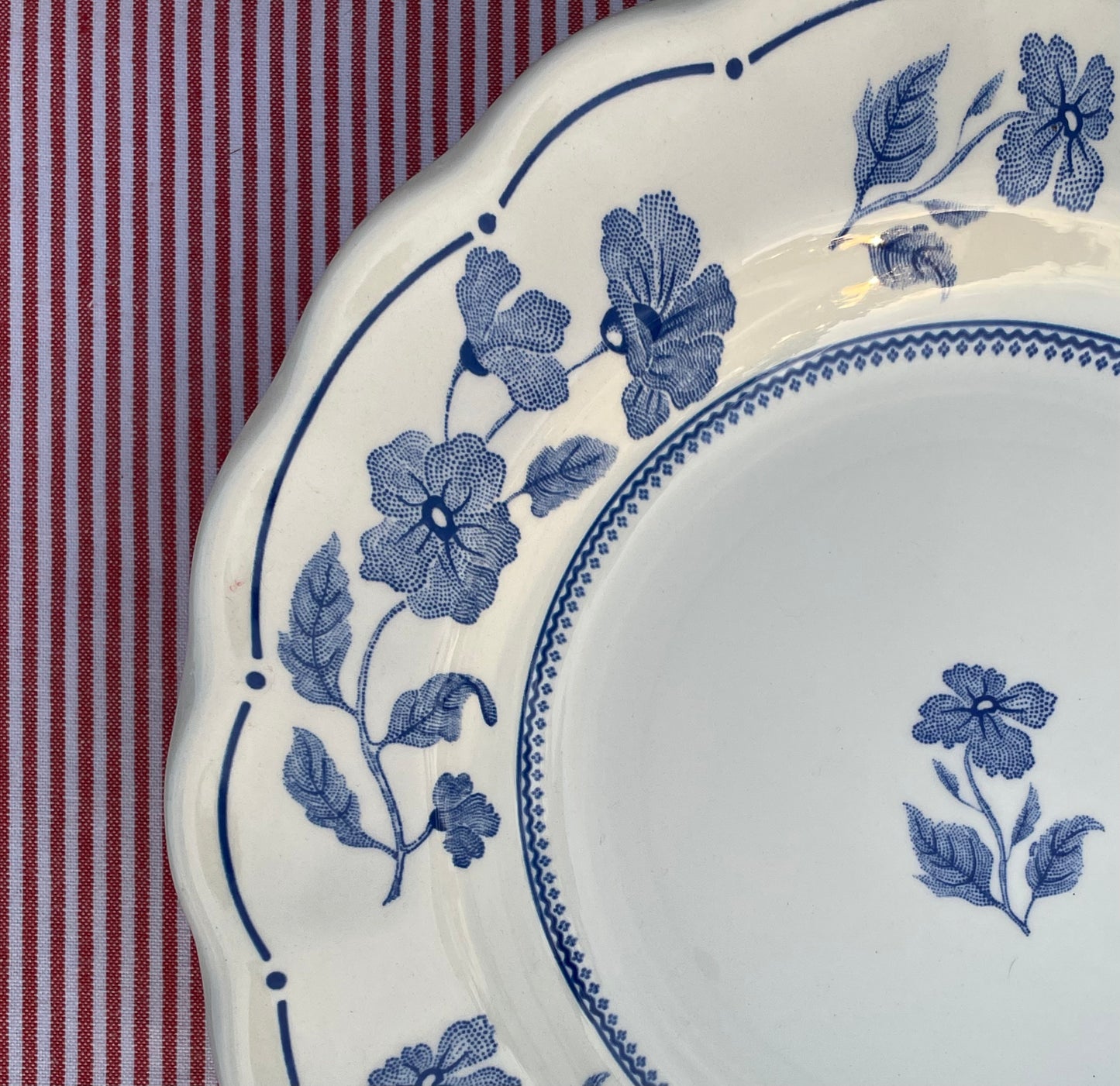 8 assiettes creuses italiennes fleurs