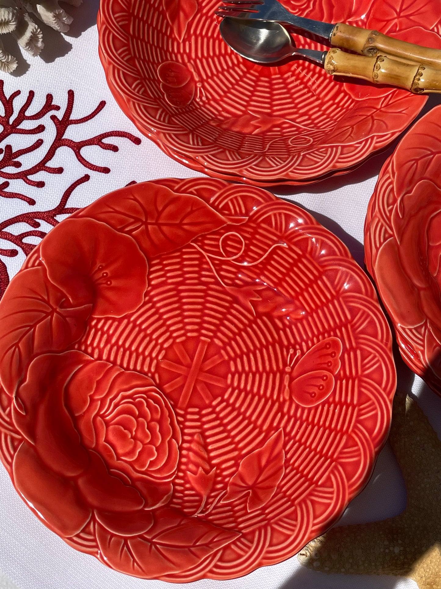 8 assiettes semi creuses corail