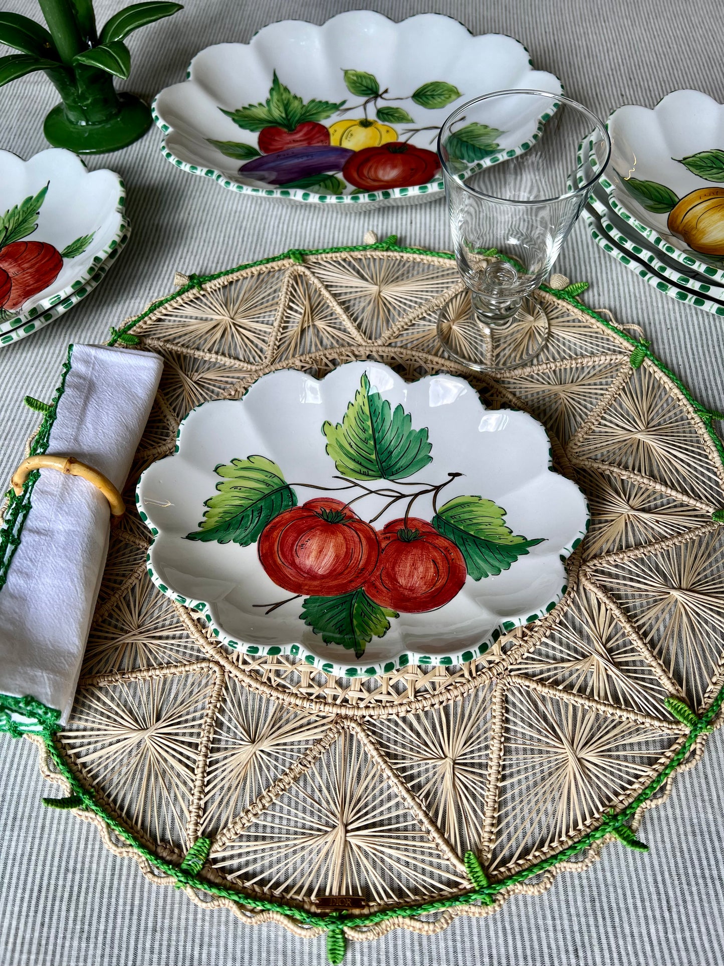 1 ensemble saladier et 6 coupelles Fruits Made in Italy