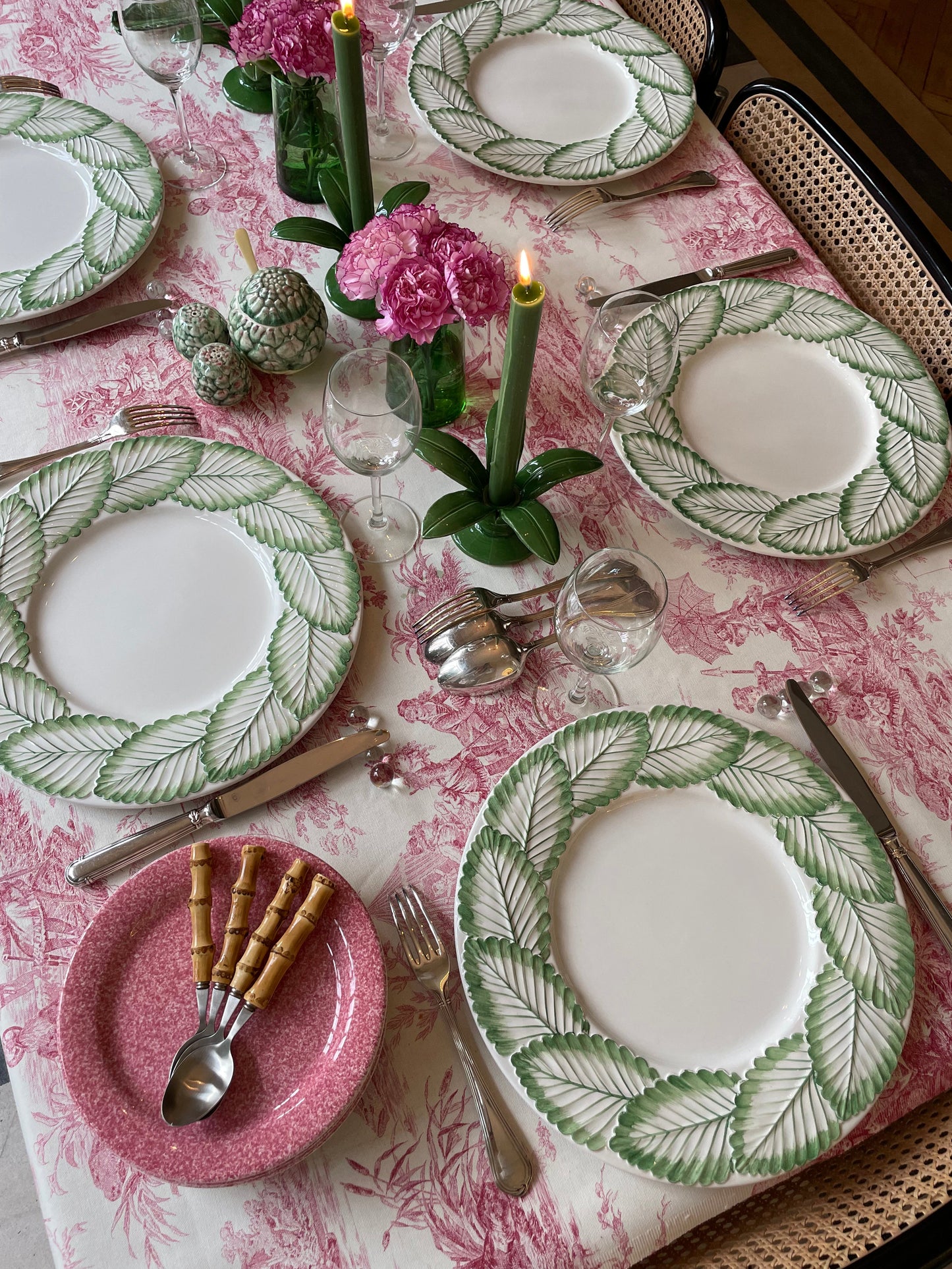 12 assiettes de présentation (vendues par 6) Made in Italy