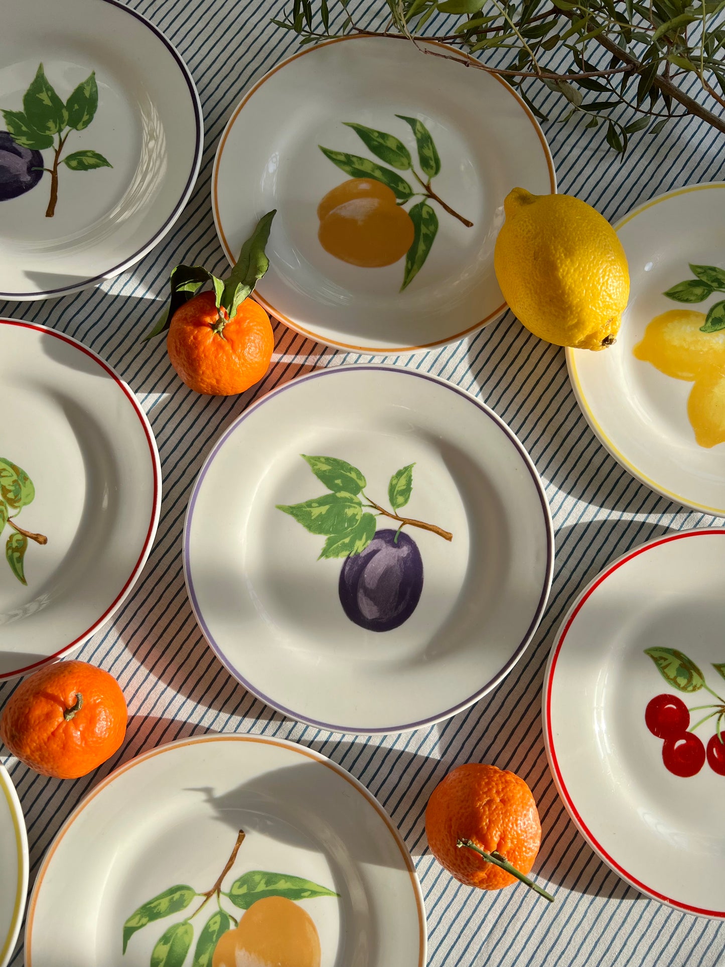 8 assiettes dessert fruits