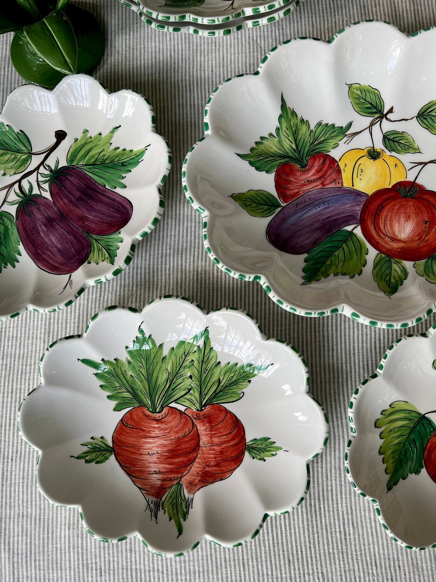 1 ensemble saladier et 6 coupelles Fruits Made in Italy