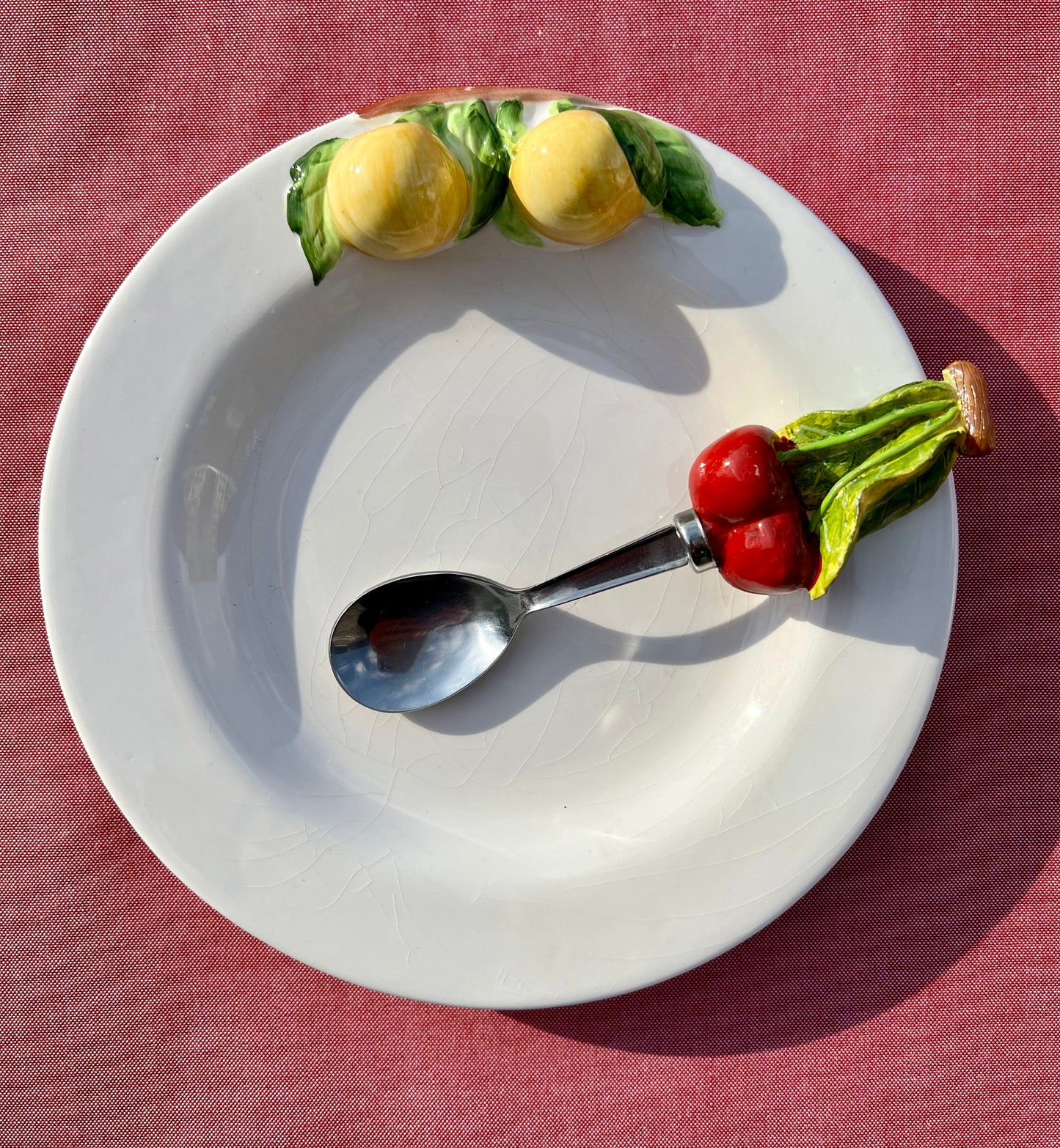 9 assiettes à dessert fruits