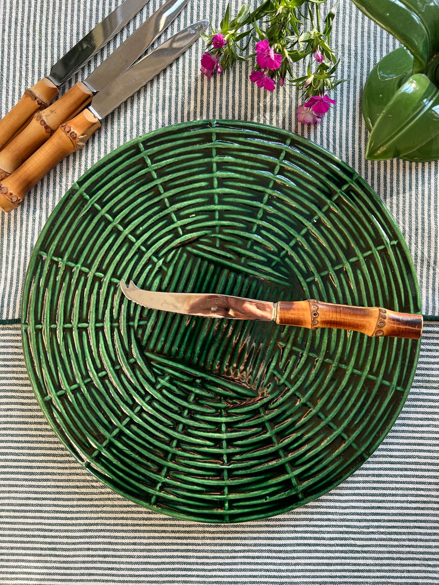 Plateau fromage céramique vert paille