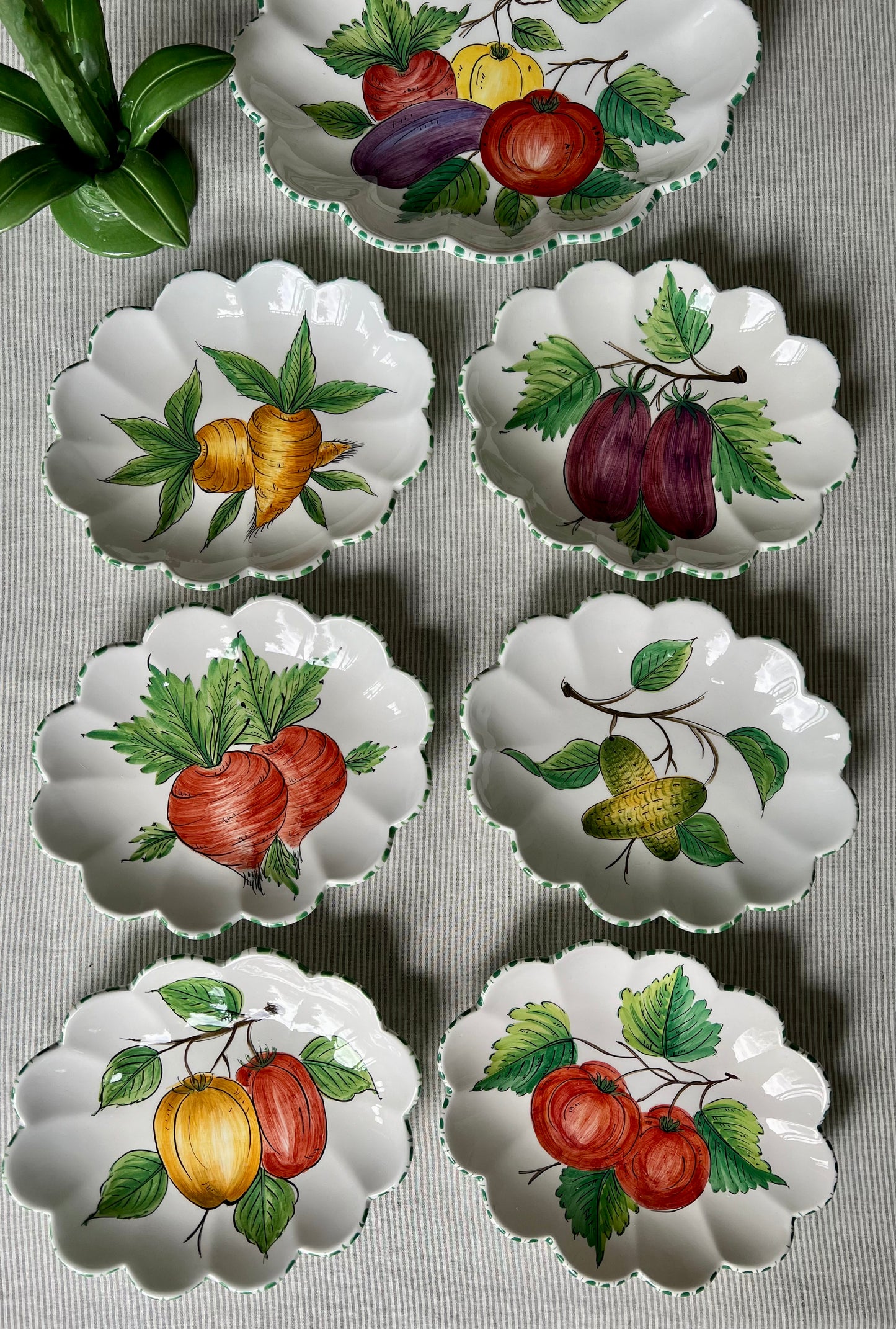 1 ensemble saladier et 6 coupelles Fruits Made in Italy