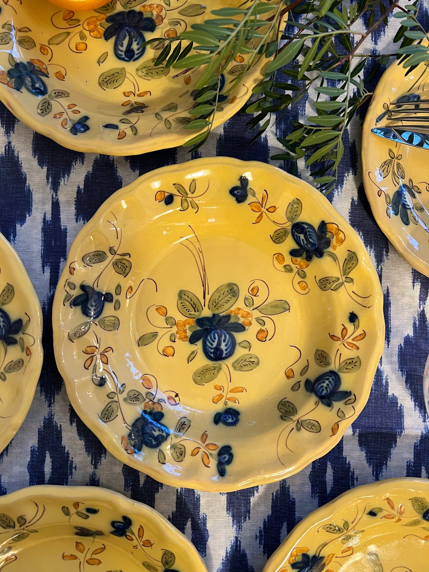 5 assiettes à soupe style Italie