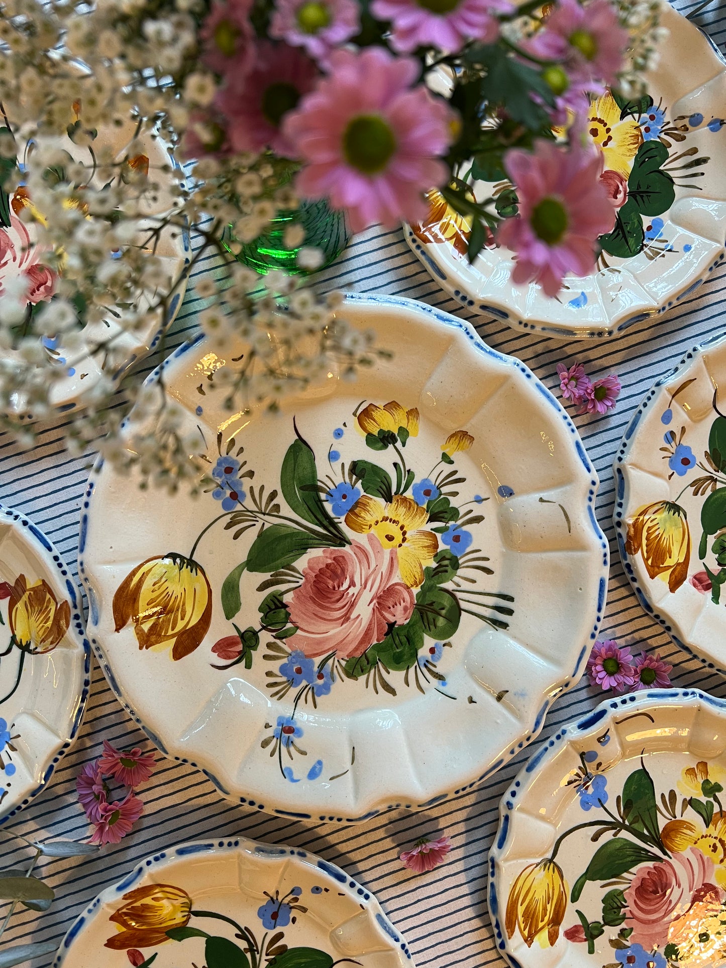 6 petites assiettes dessert fleurs Made in Italy