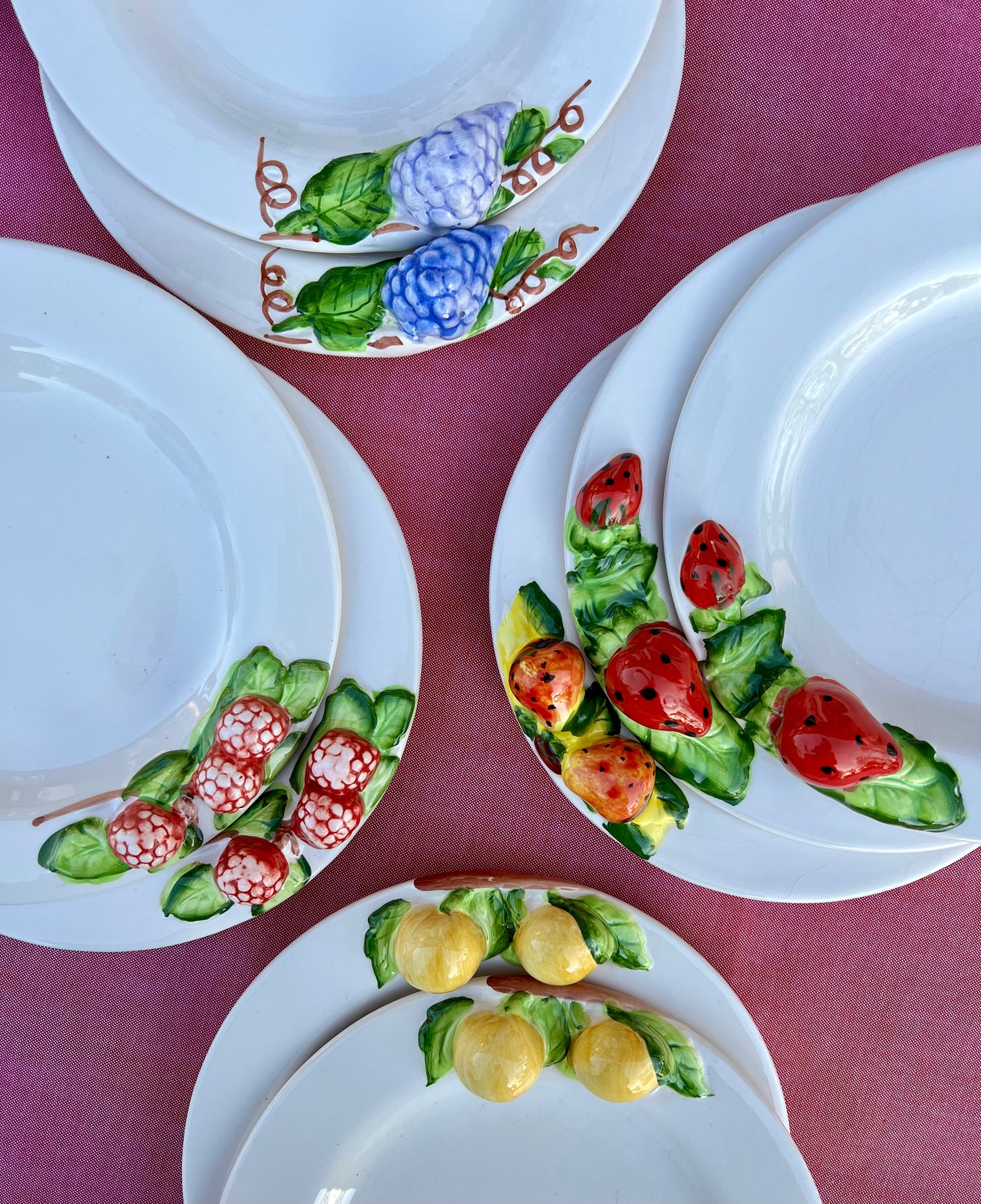 9 assiettes à dessert fruits