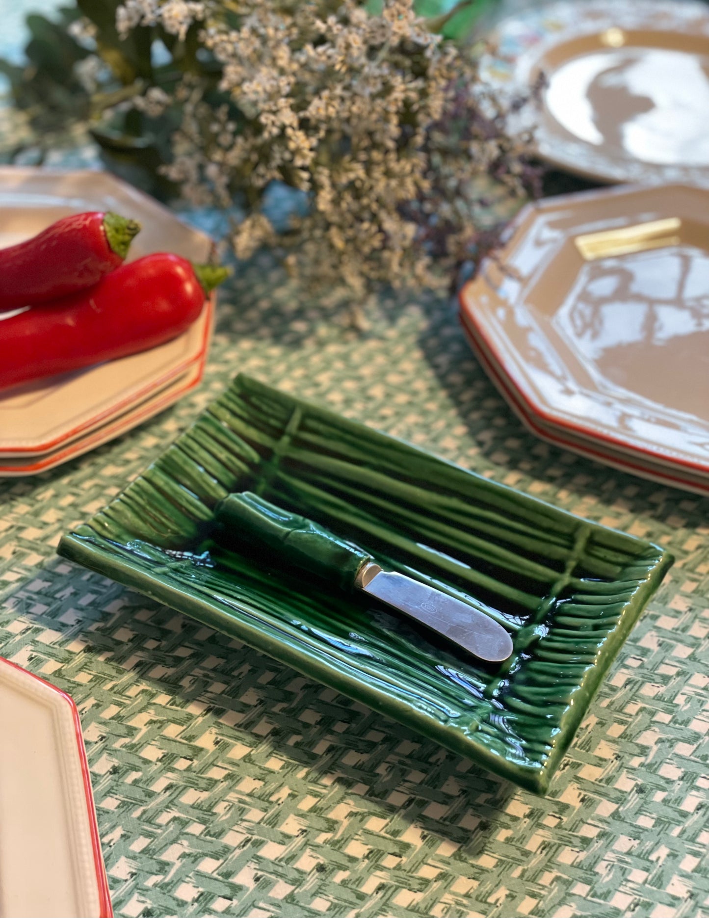 Beurrier et couteau vert effet paille