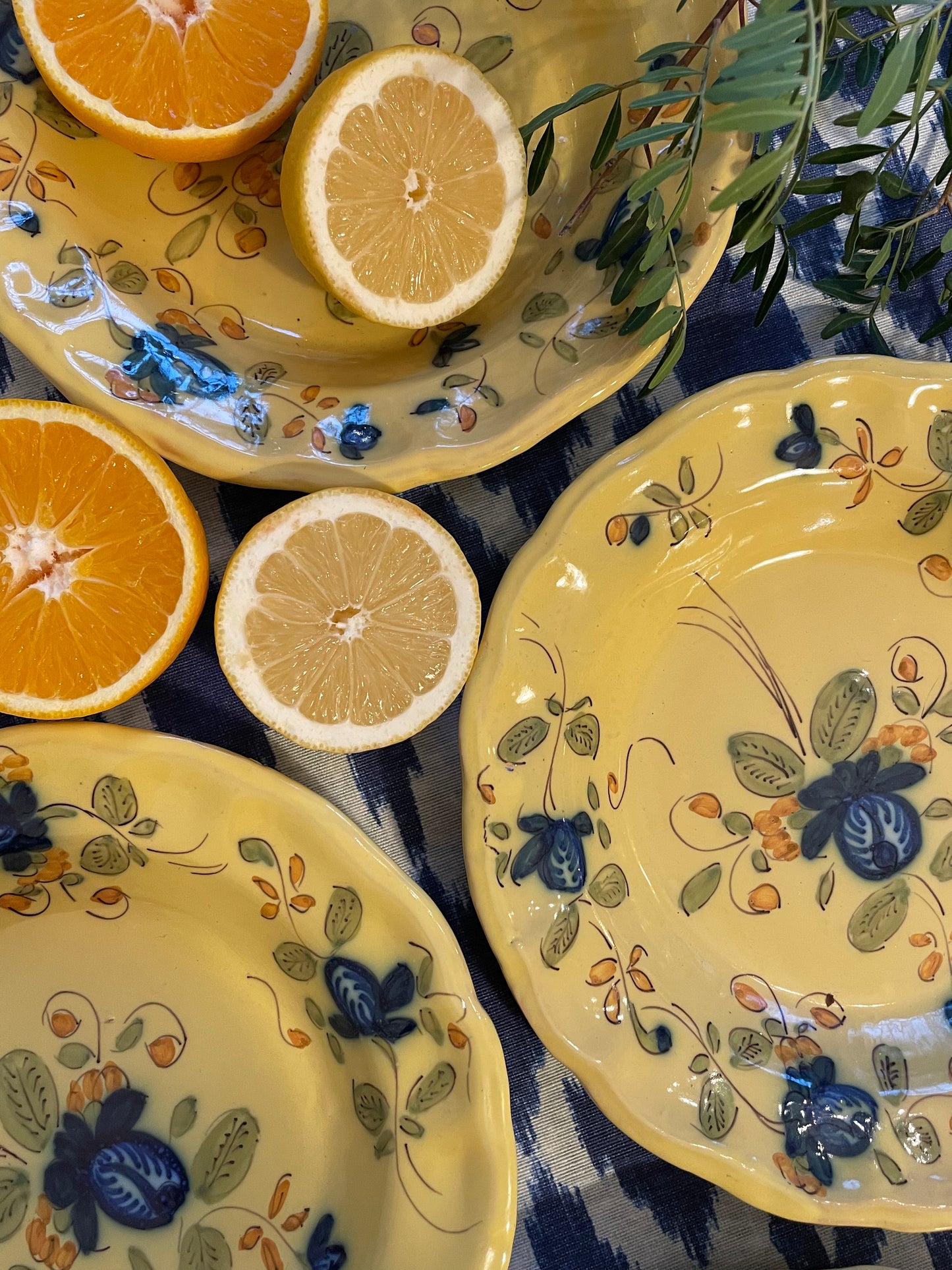 5 assiettes à soupe style Italie